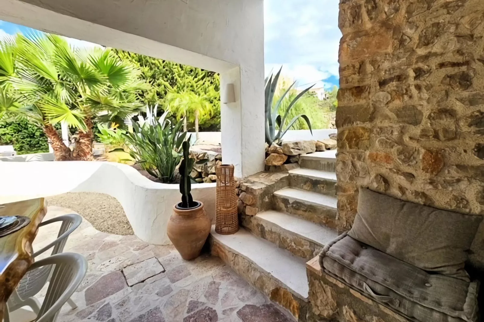 Finca de Piedra-Terrace balcony