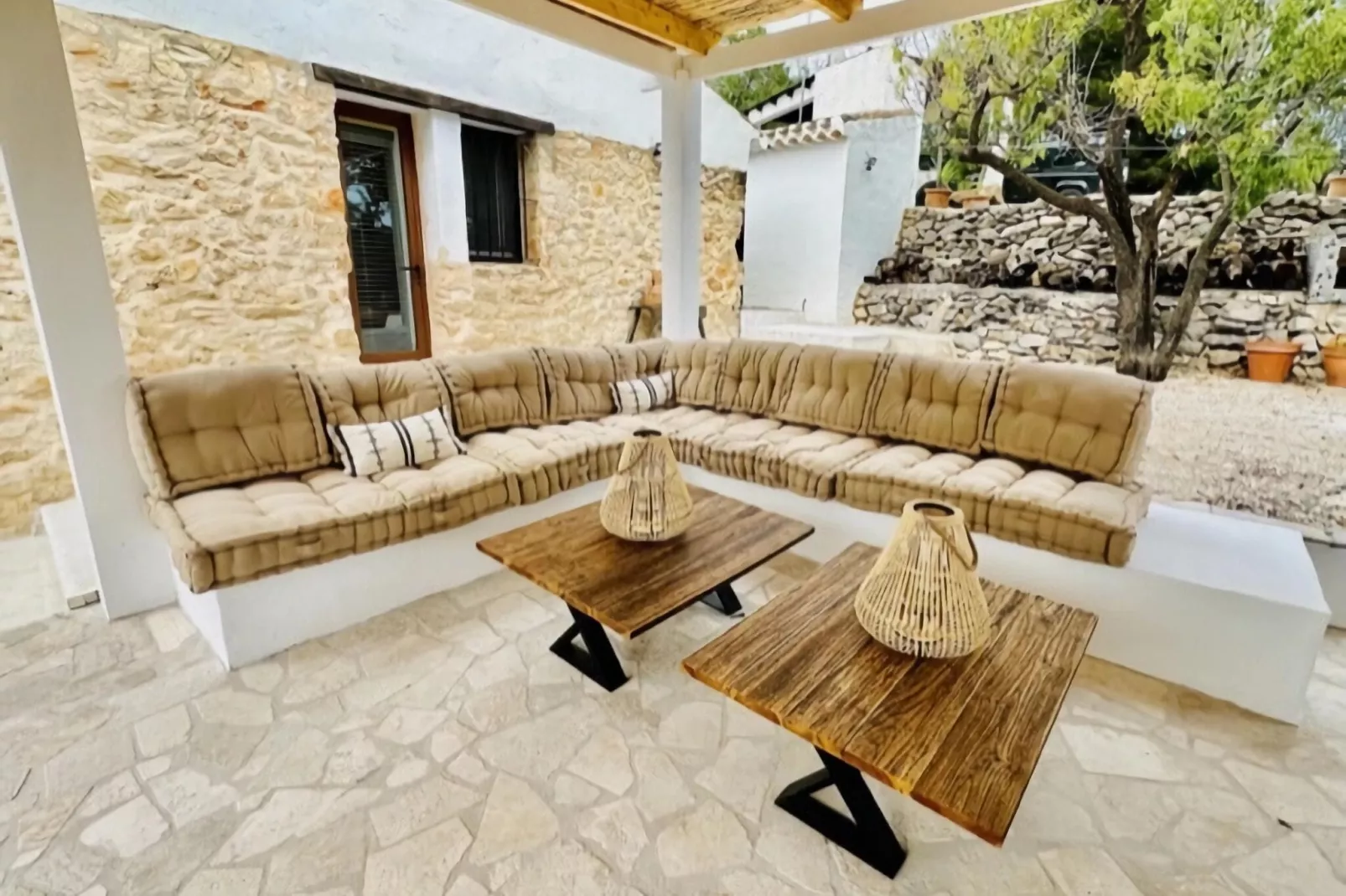 Finca de Piedra-Terrace balcony