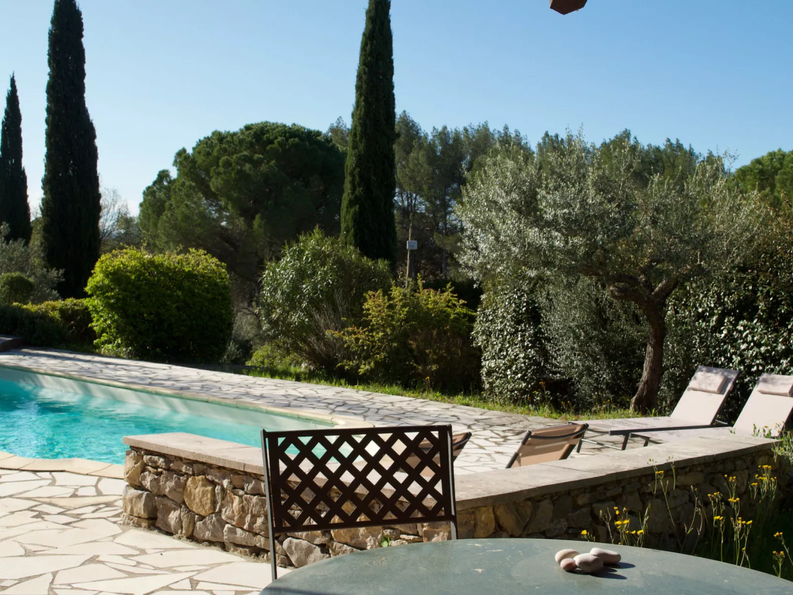 LES VALERIANES - Outside