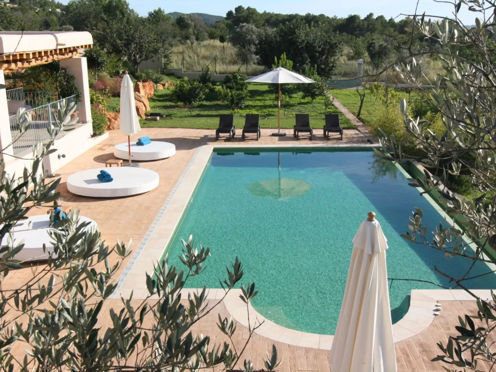 VILLA LUNA - Draußen