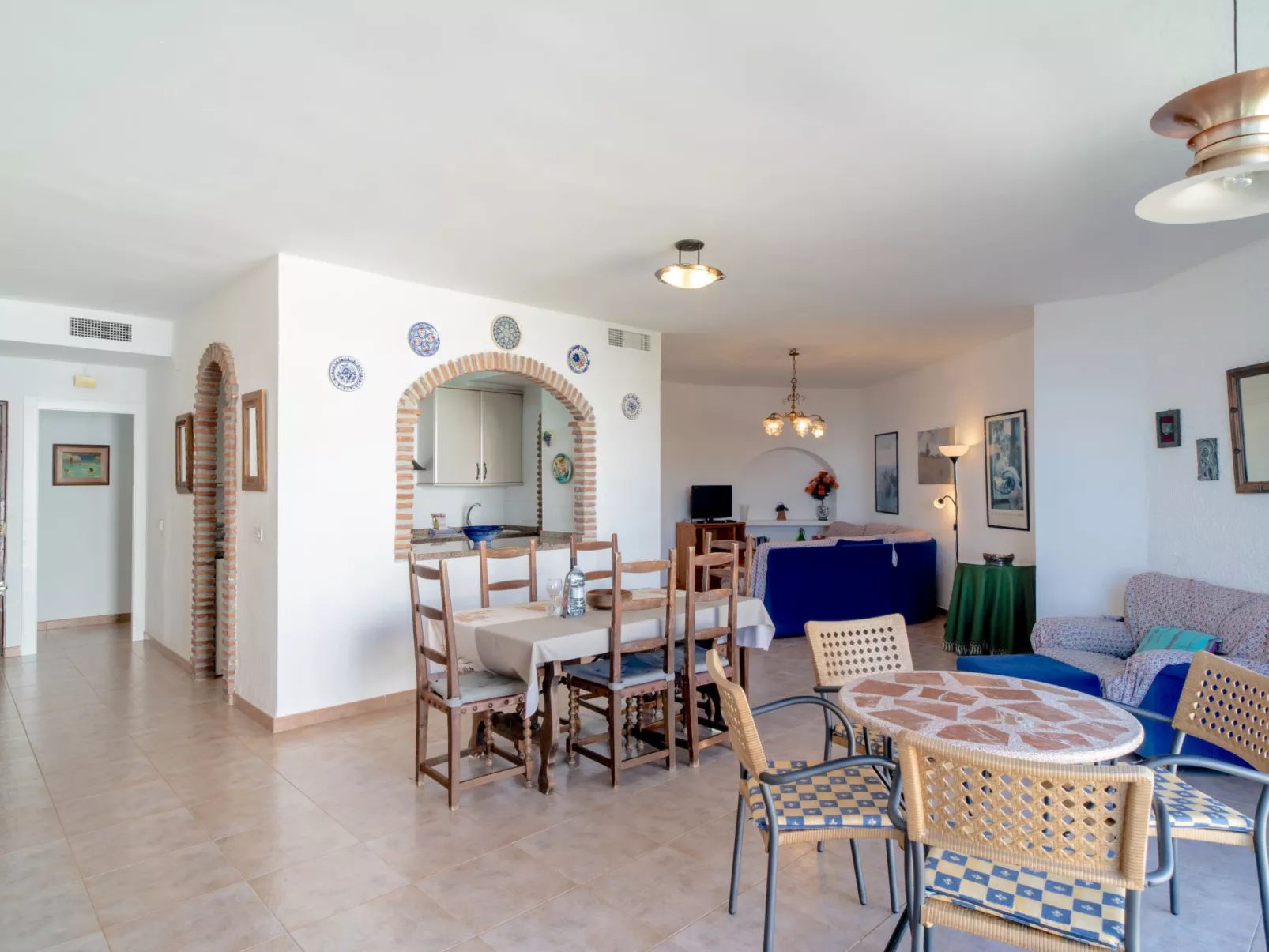 Carabeo 28 Apartment by Casasol - Inside