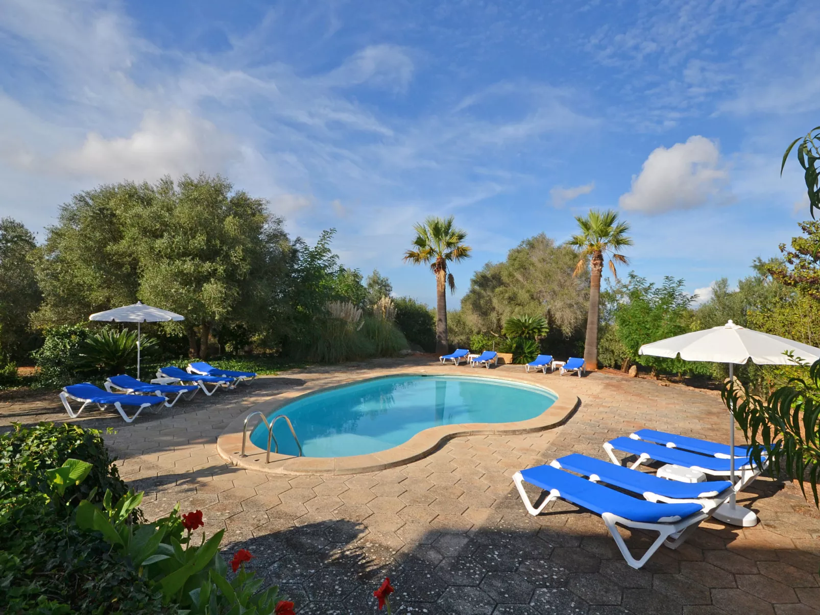 Son Granada - Draußen