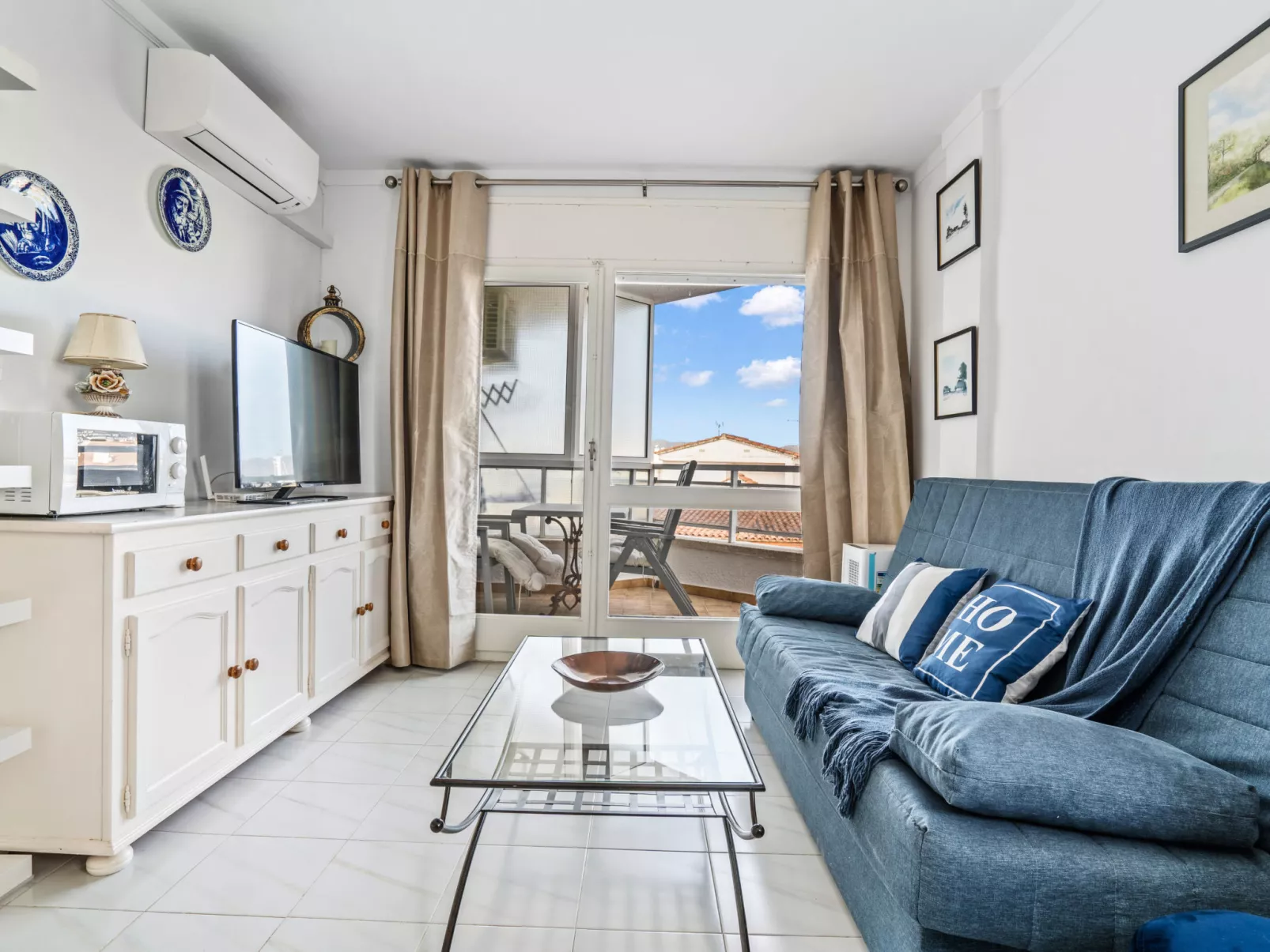 WELCS APARTAMENTO 226 EMP frente al Canal - Inside