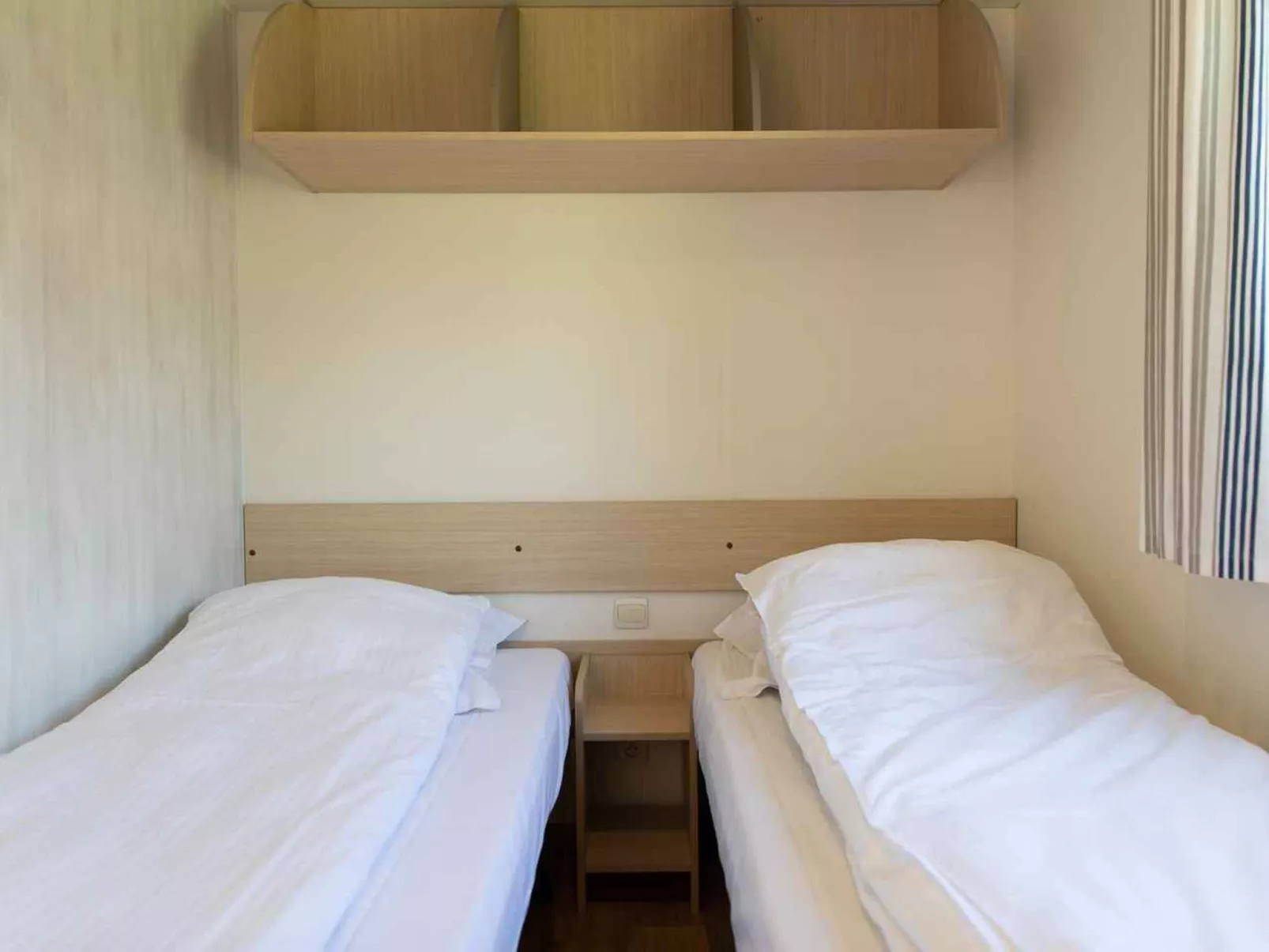 Vakantiepark Klein Strand - Comfort Chalet 4p H - Drinnen