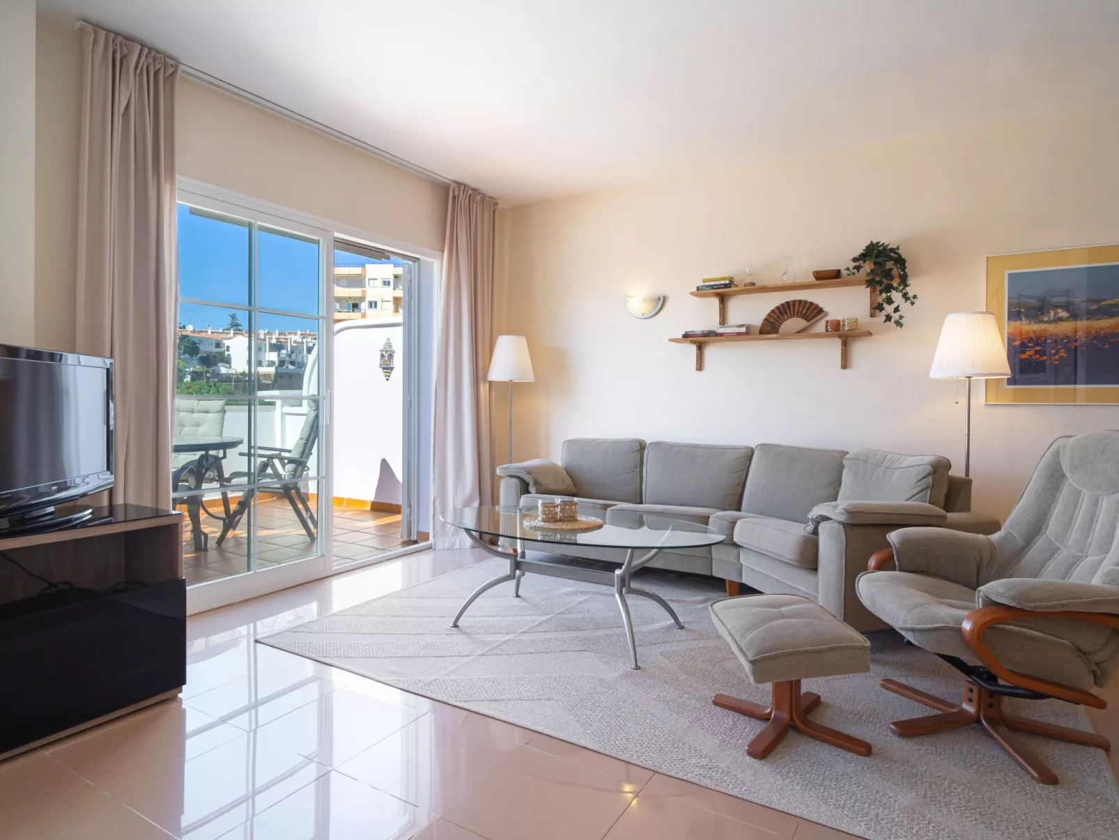 Mediterraneo 1J by Casasol - Inside