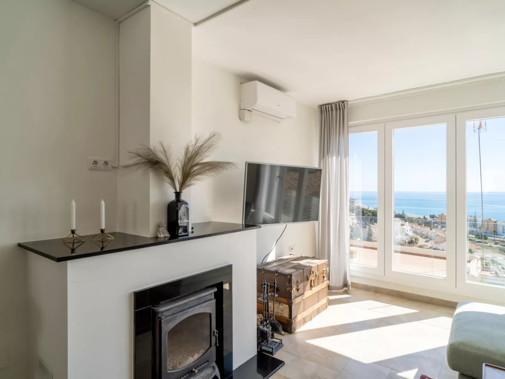Villa Seaview Punta Lara by Casasol - Drinnen