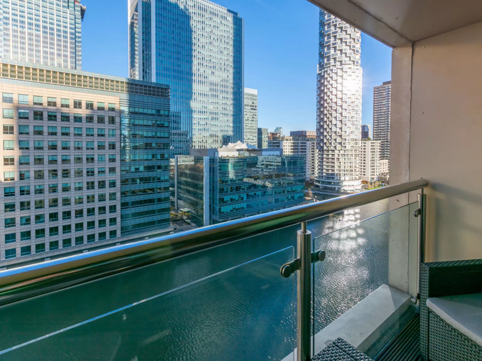 Discovery Apartments - Dehors