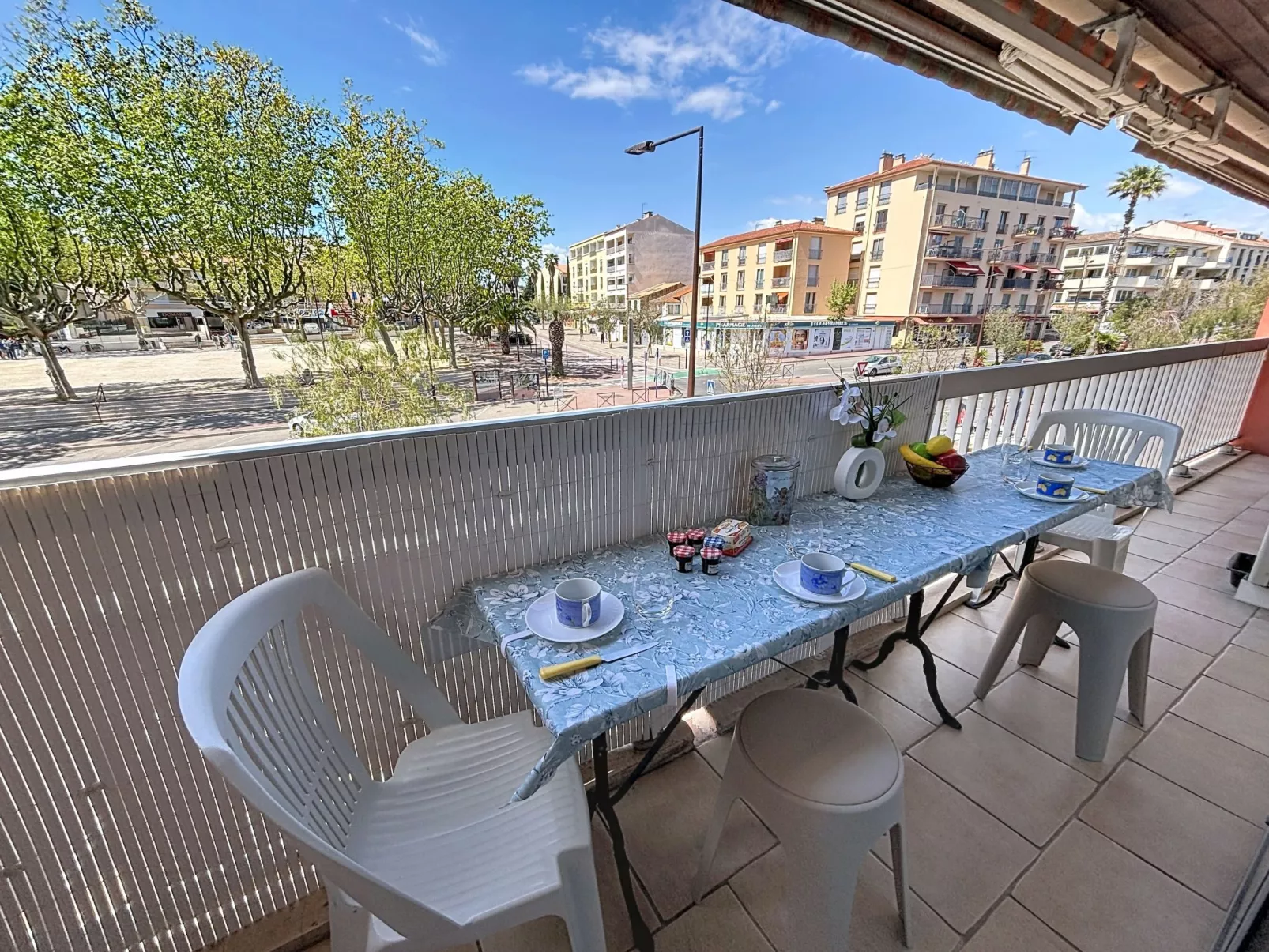 L'Espelido - Draußen