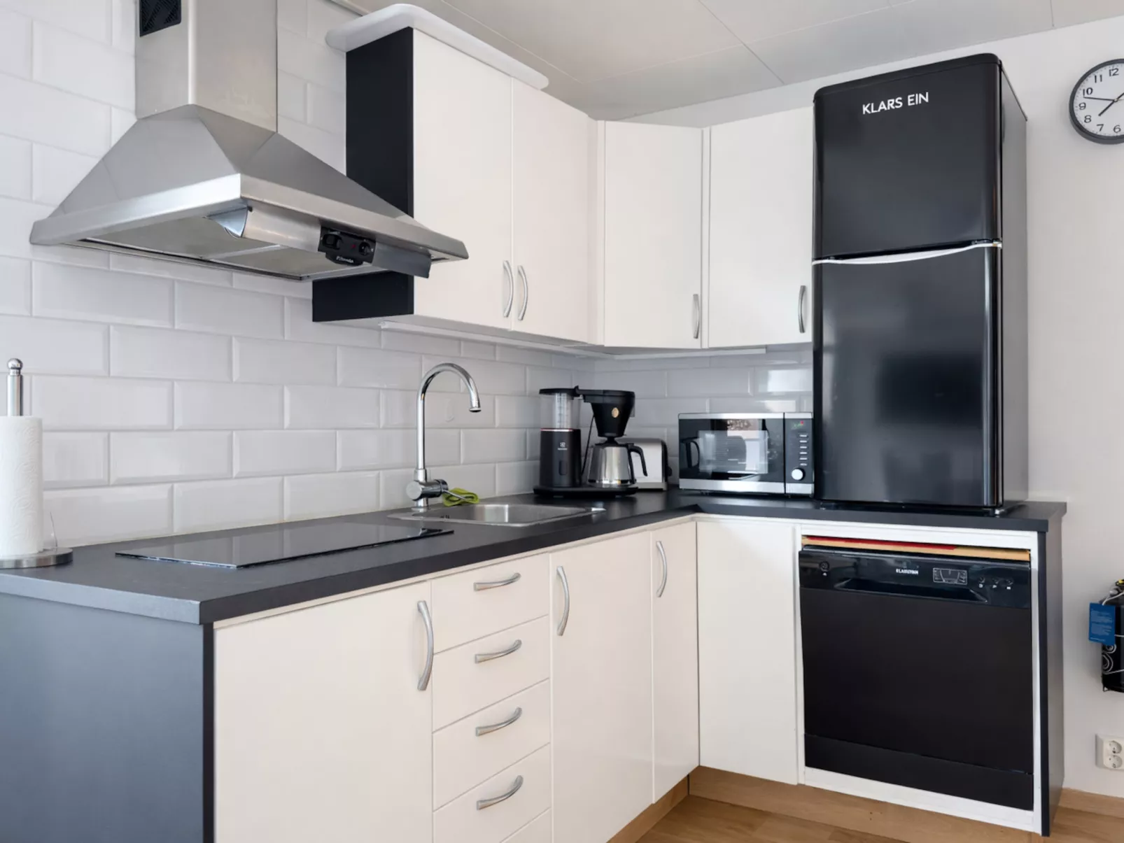 Mellebyrundan - Drinnen