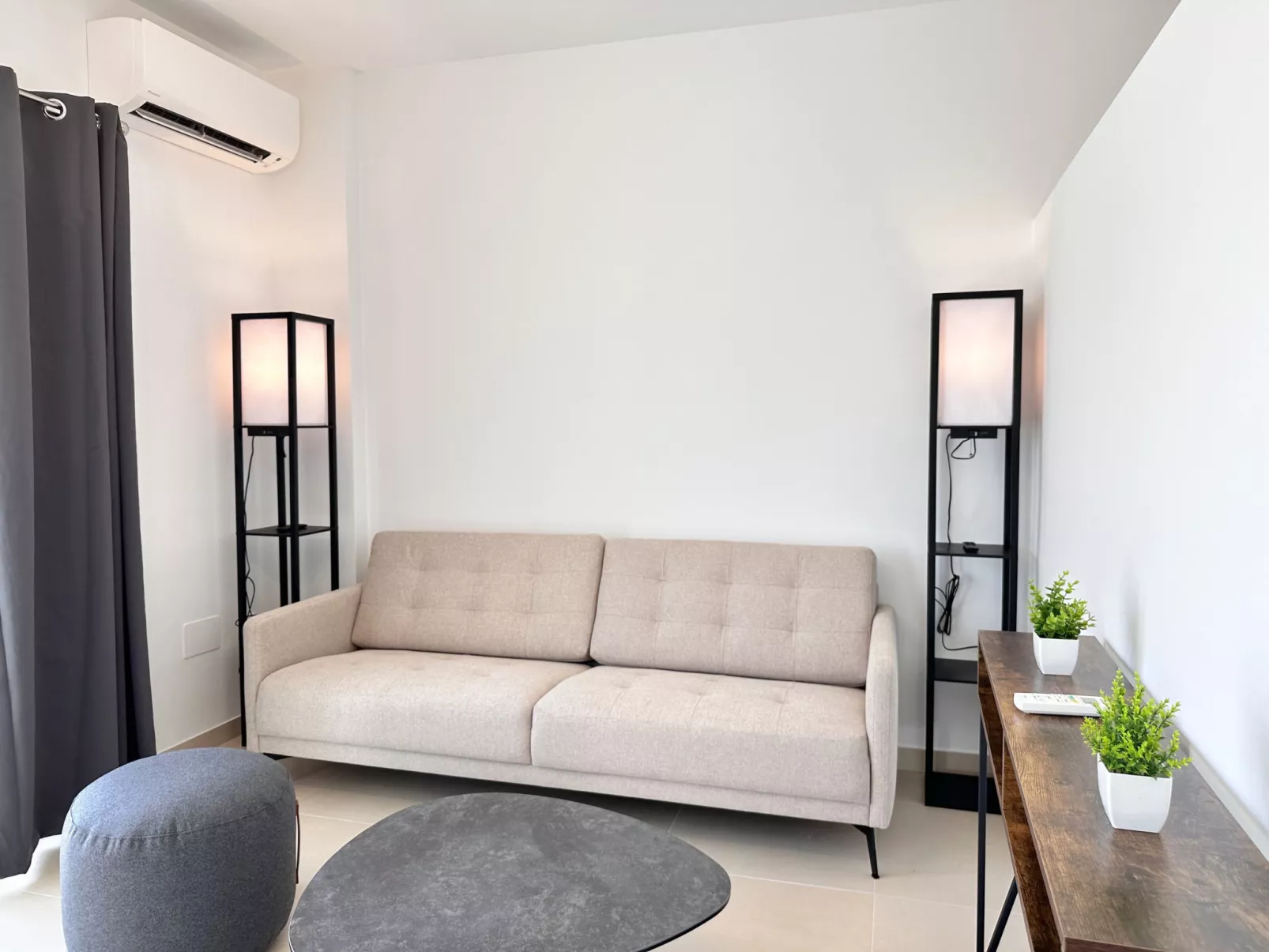 Carabeo 26 Boutique Studio by Casasol - Inside