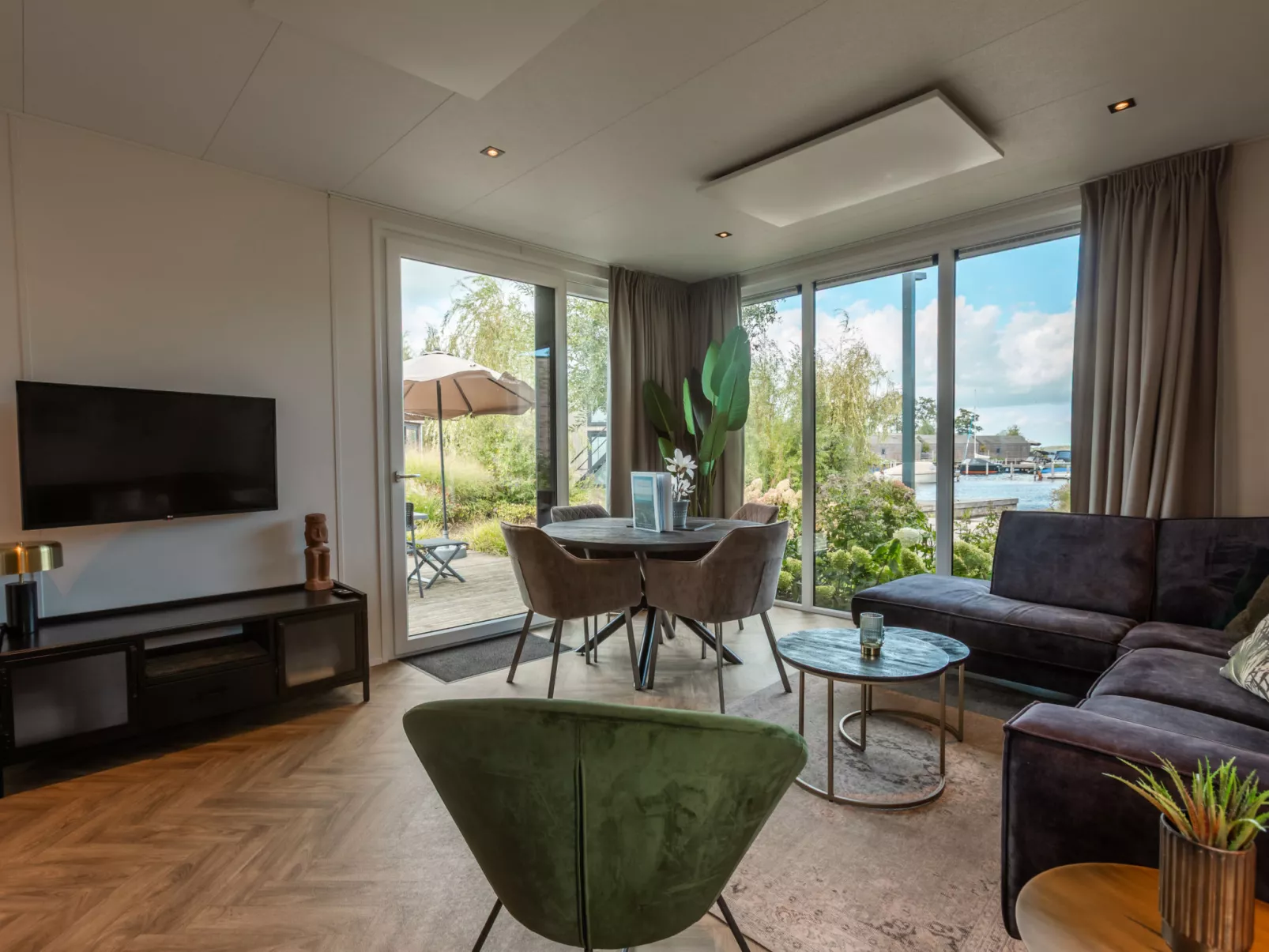 Vakantiepark Wiedense meren - Chalet Comfort + - Inside