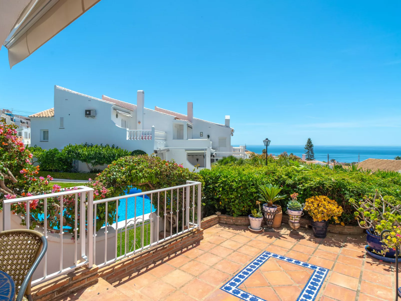 Los Aguacates Bellavista by Casasol - Outside