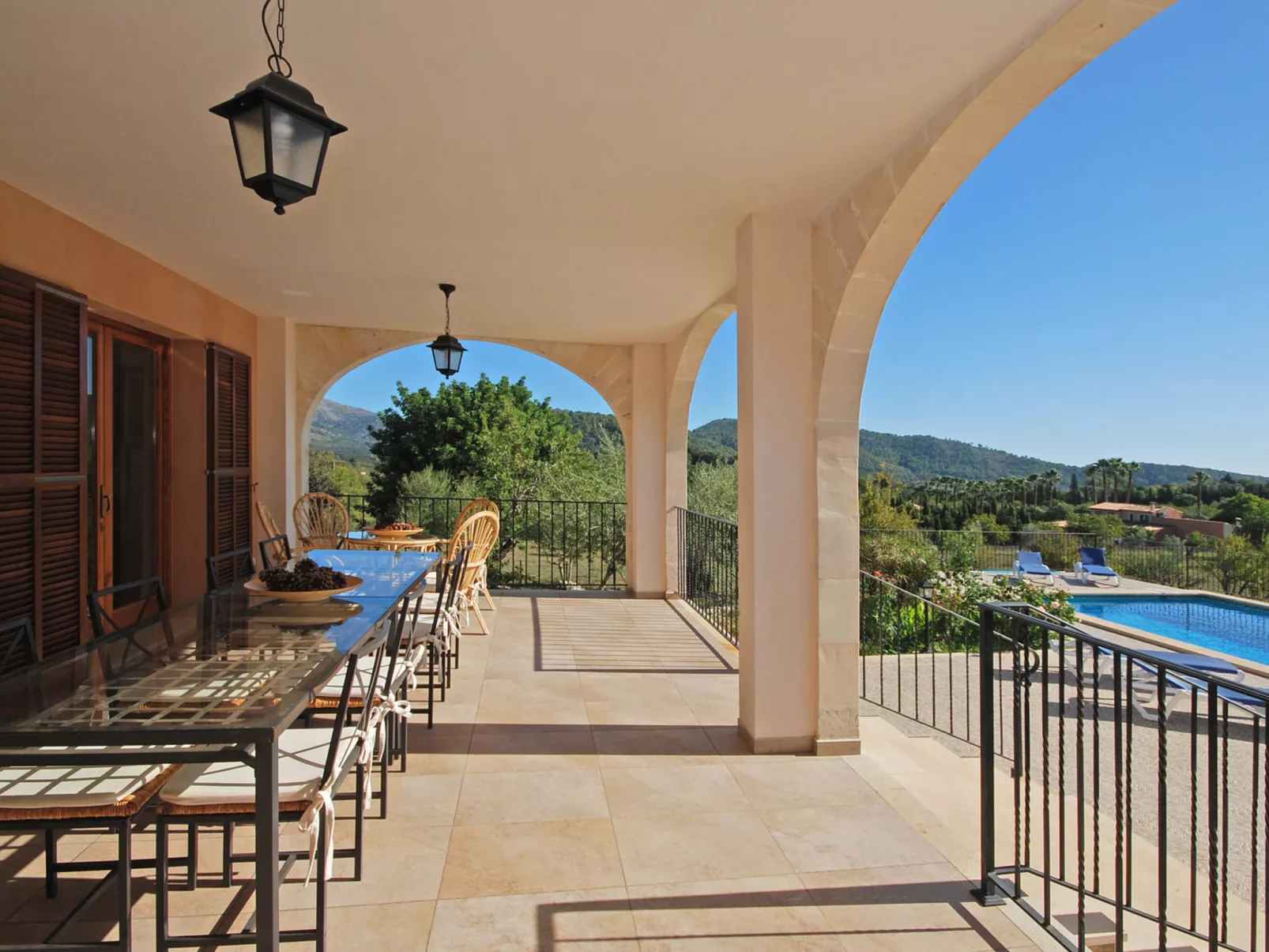 Pla de ses rotes - Draußen