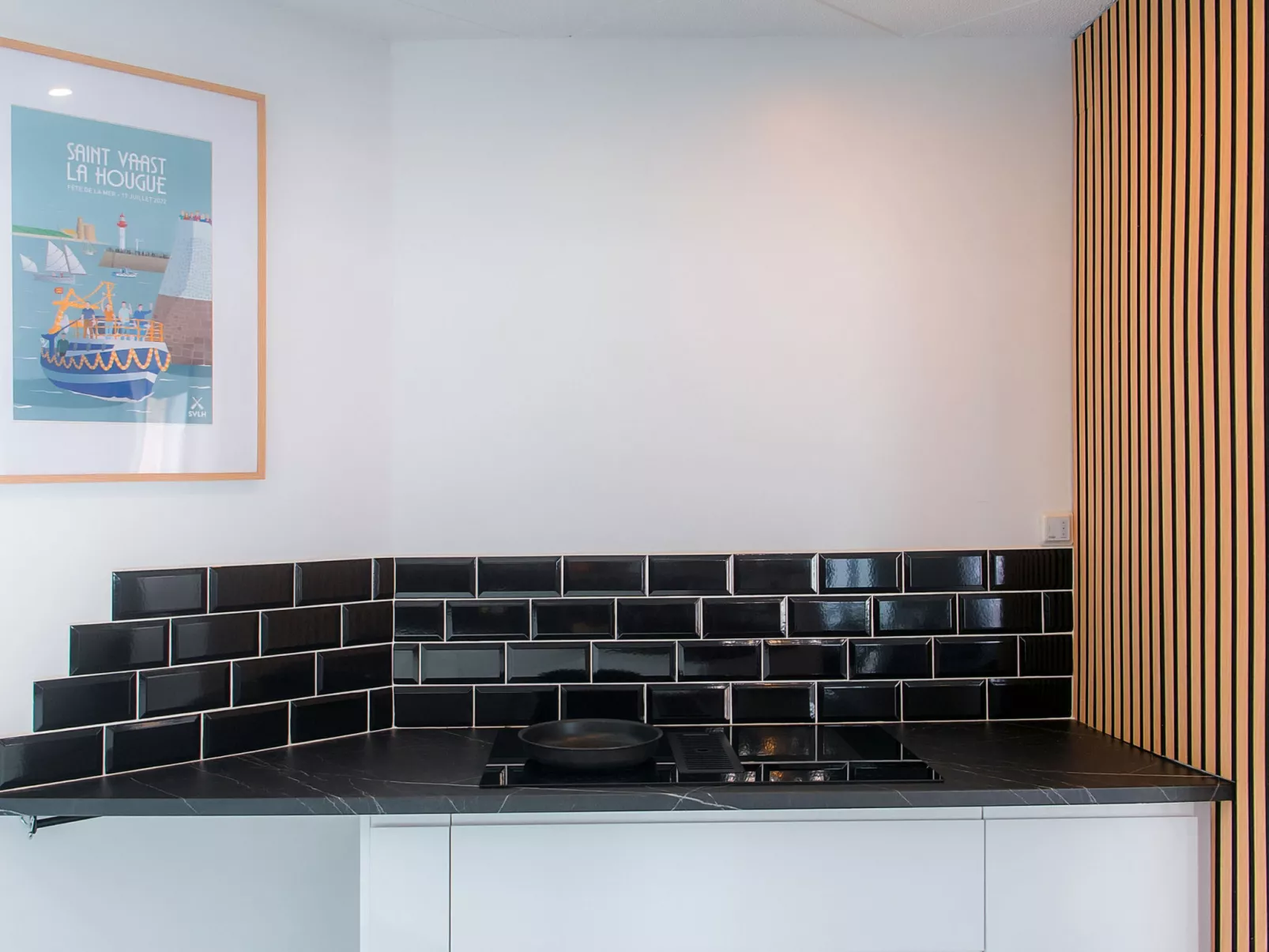 WELCS CASA 111 EMP con piscina - Inside