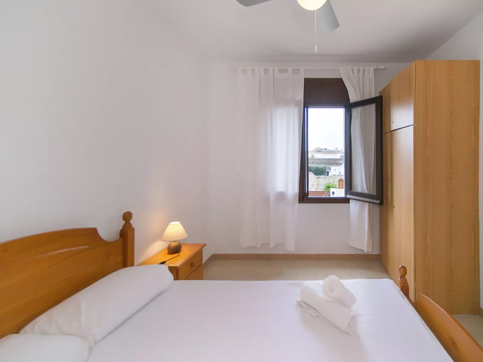 WELCS APARTAMENTO 243 EMP con terraza con vista - Dedans