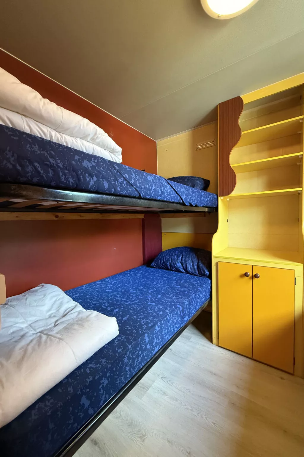 Camping Paradiso - Aranciona 7 - Dedans