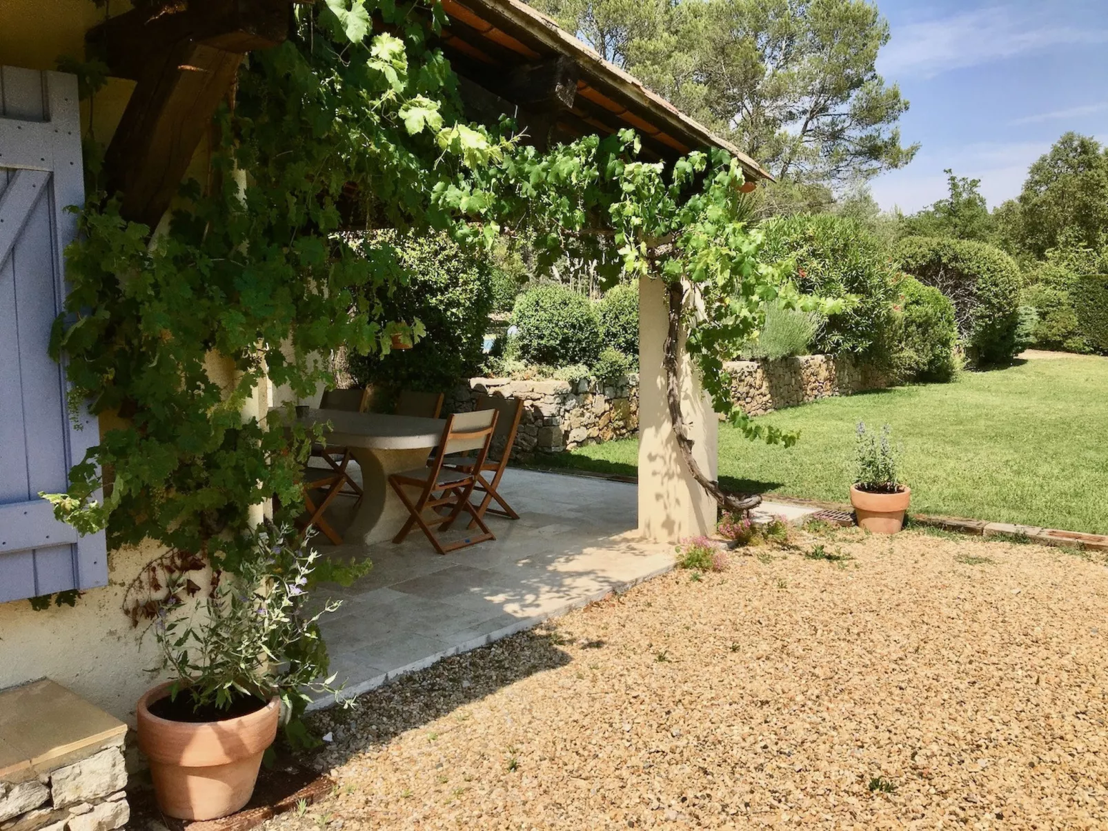 LES 2 PALMIERS - Draußen