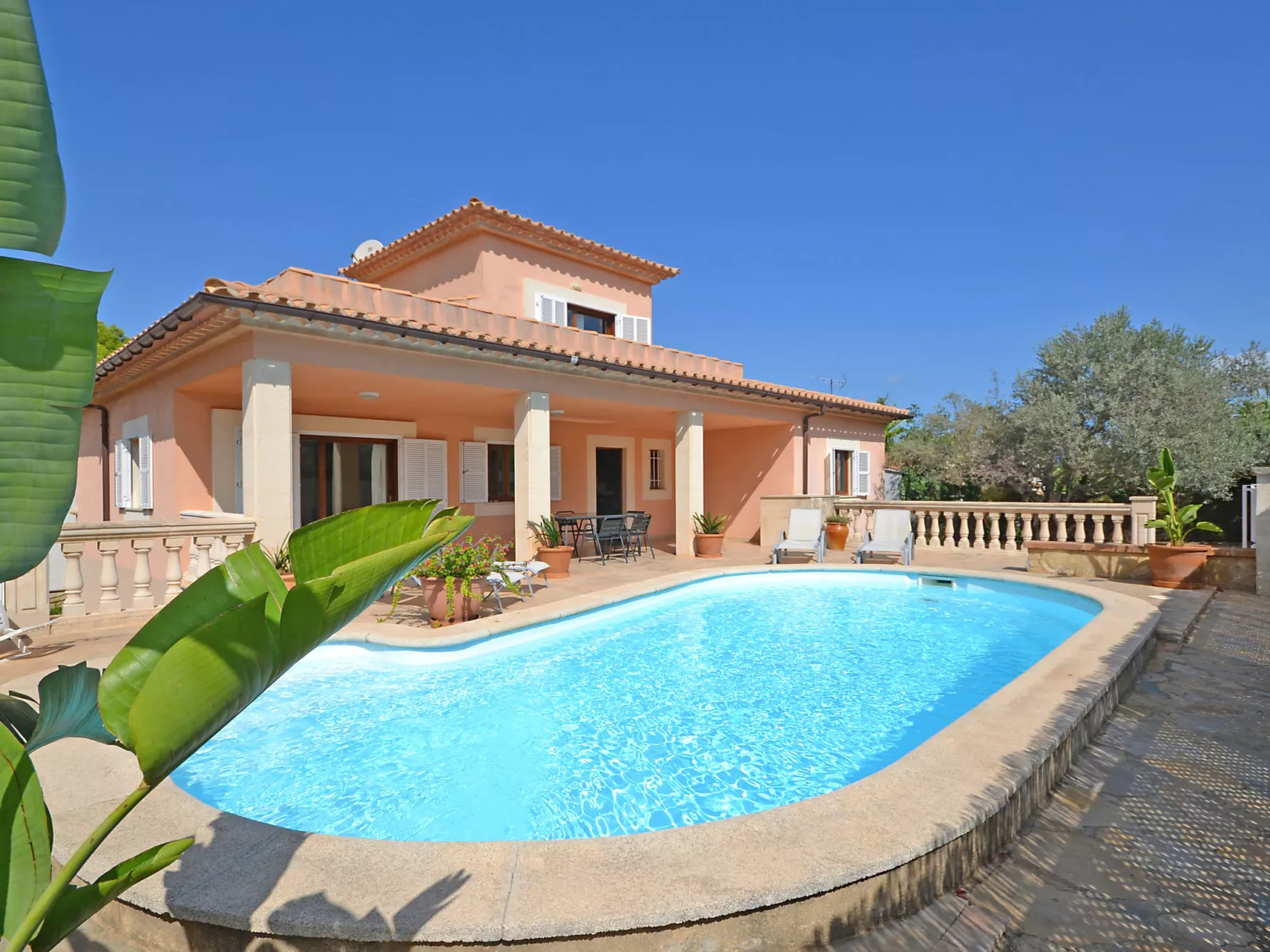 Esperanza - Draußen