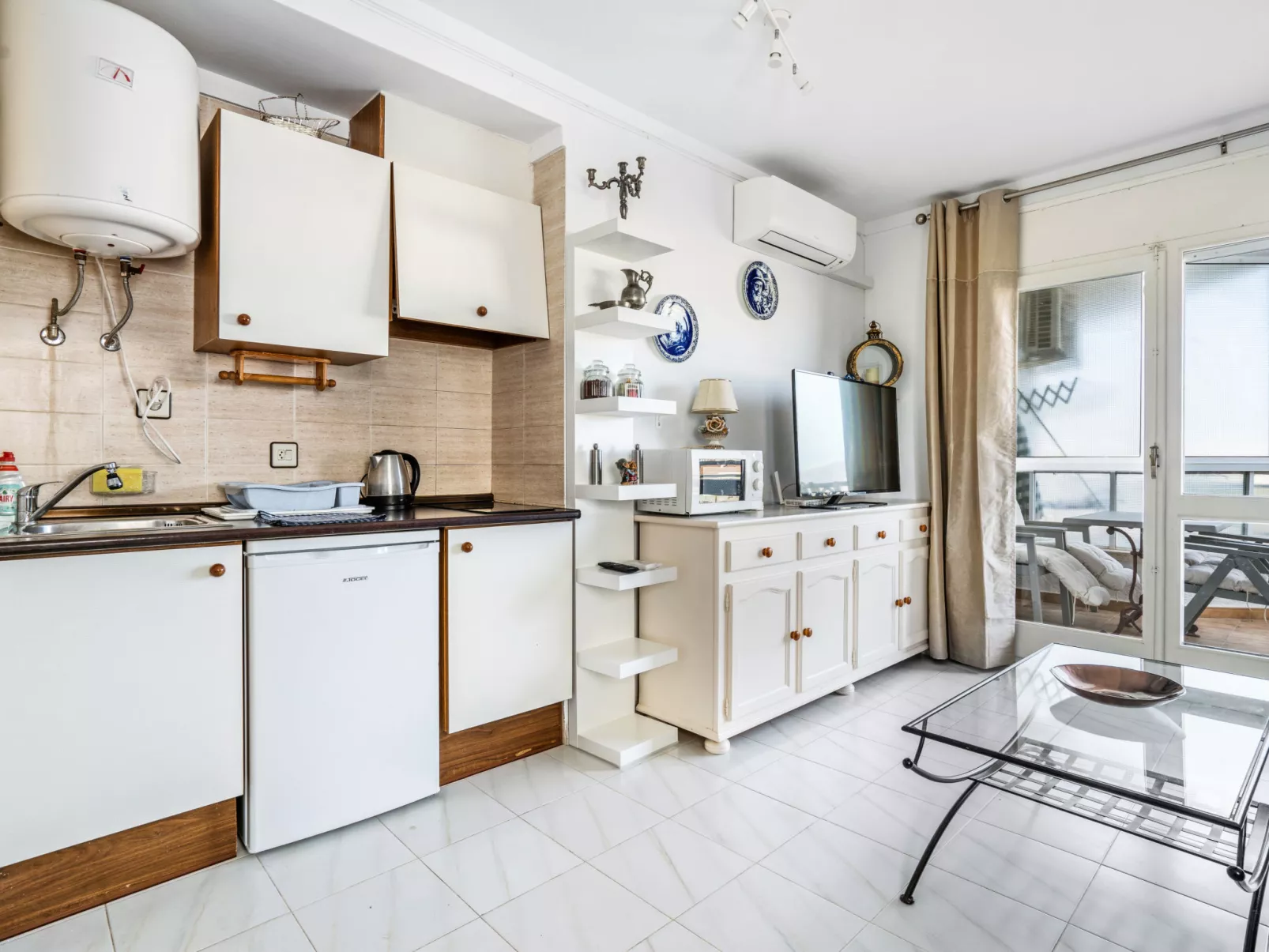 WELCS APARTAMENTO 226 EMP frente al Canal - Inside