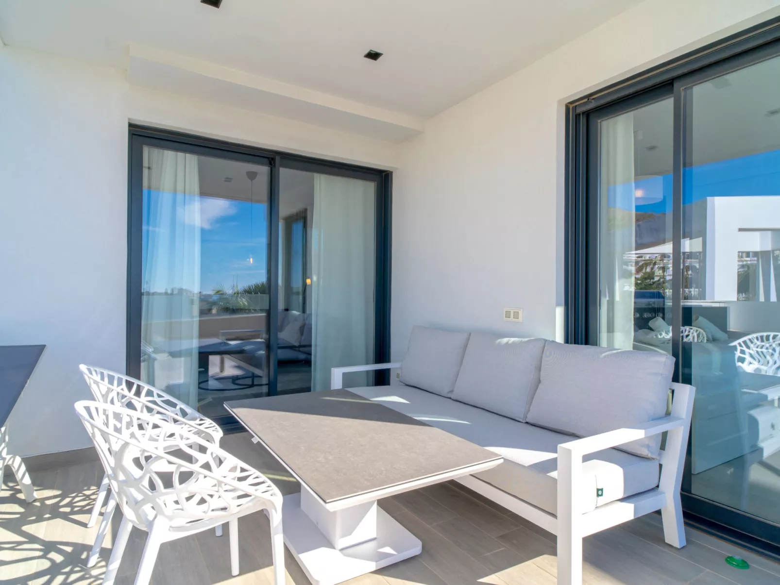 Royal Palm Luxe by Casasol - Inside