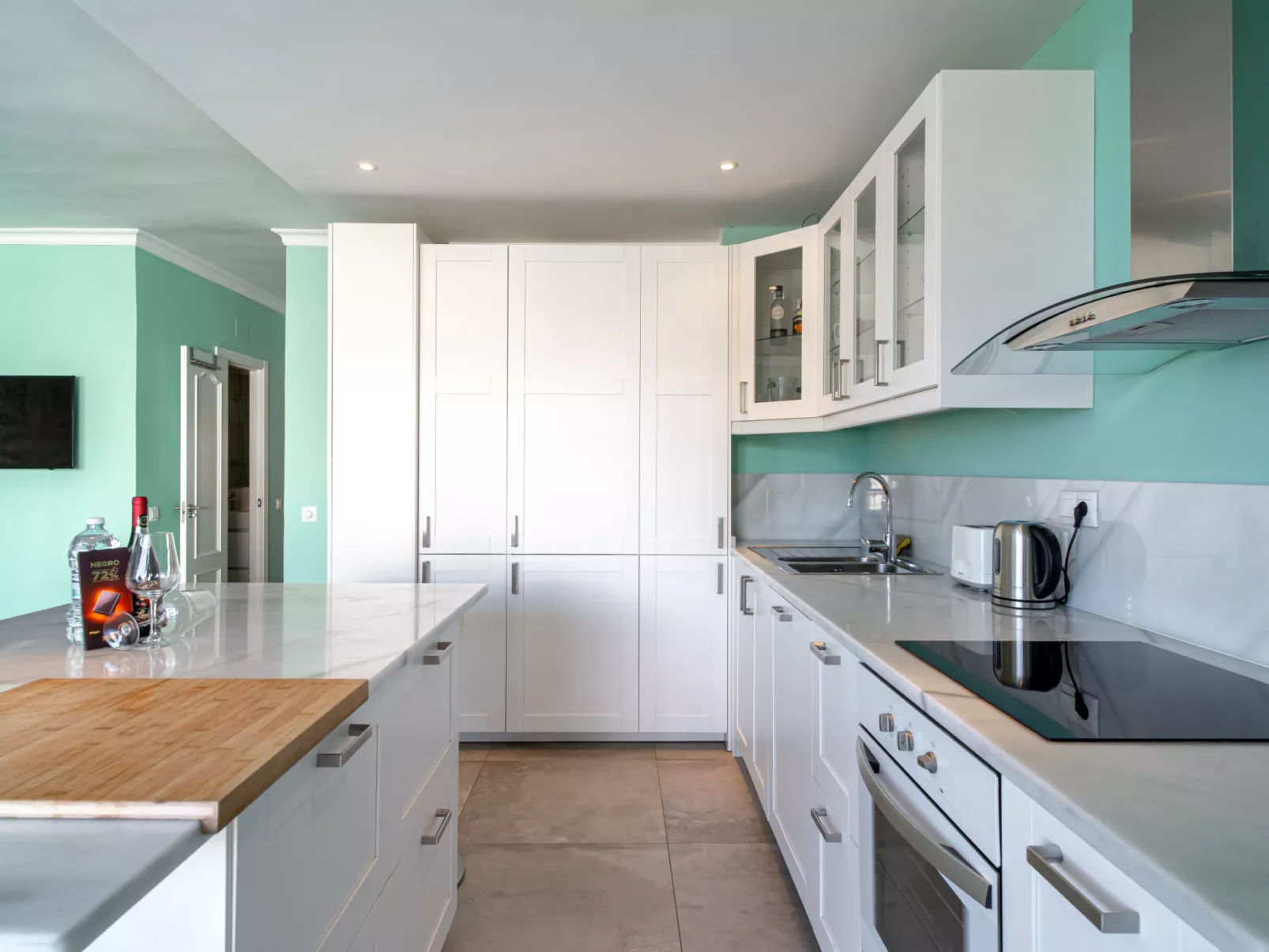 Carabeo 20 Apartment by Casasol - Inside