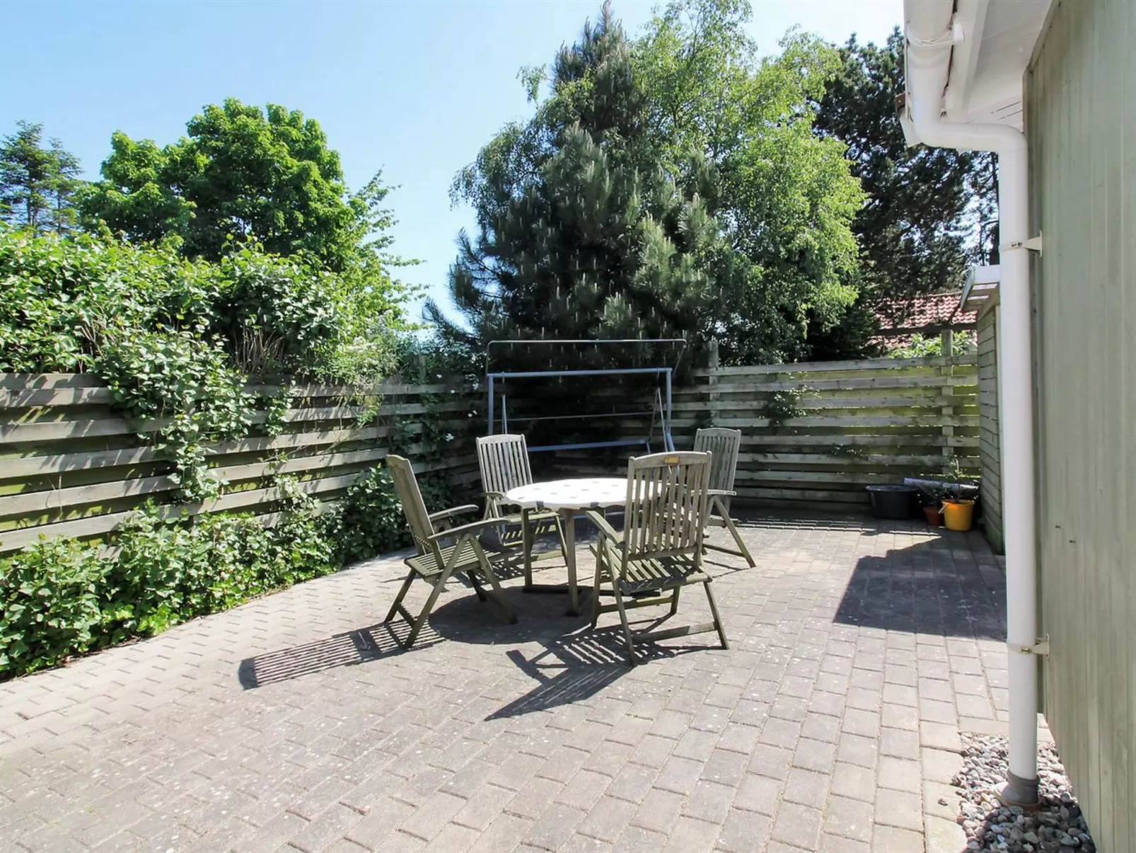 "Enrik" - 123m from the sea - Draußen