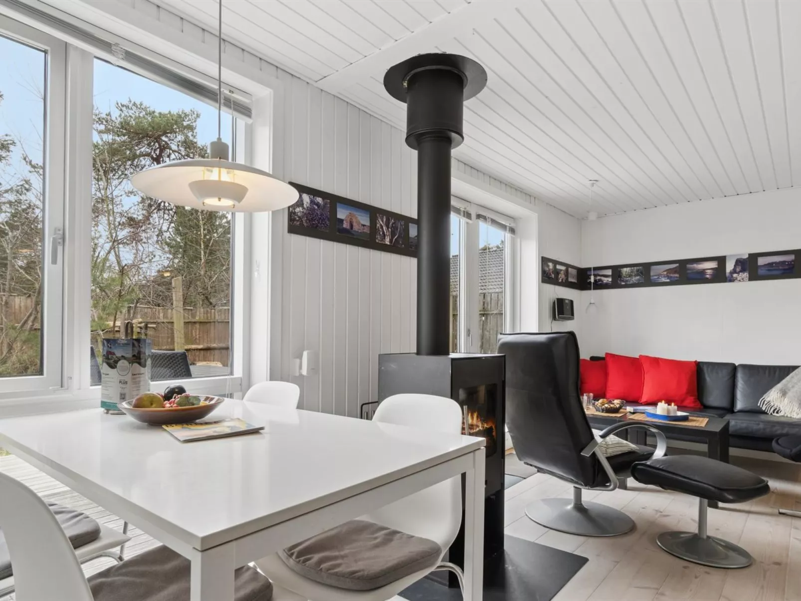 "Evert" - 250m from the sea - Dedans