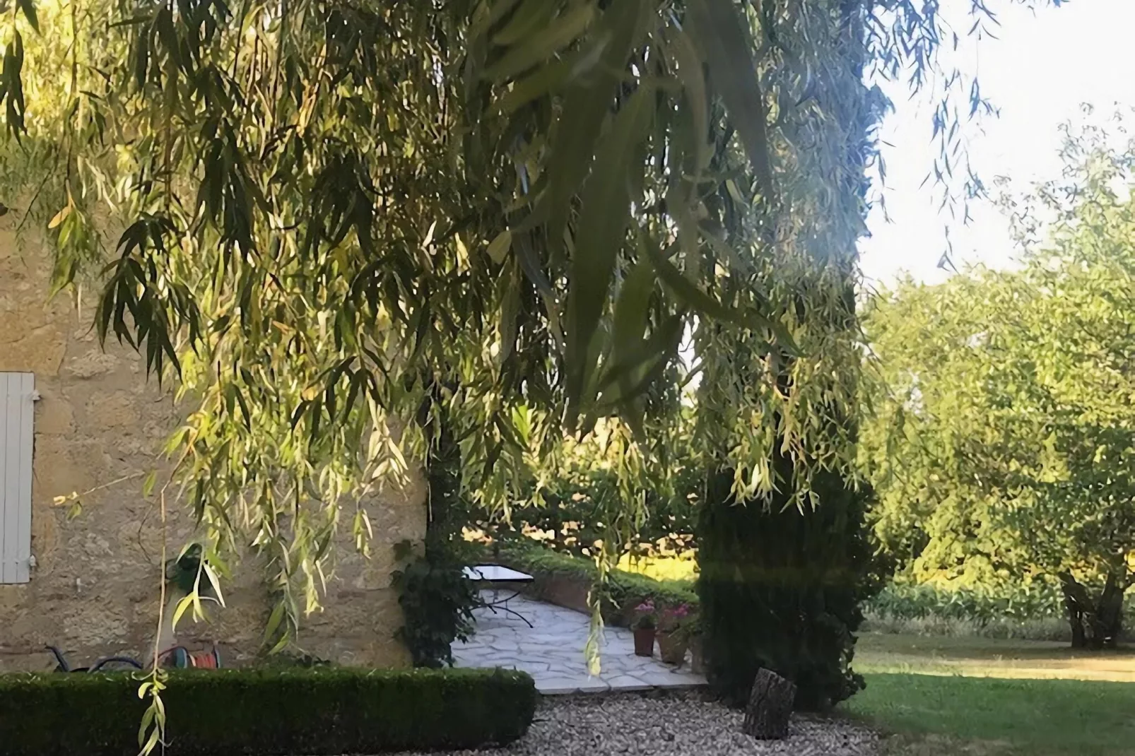 Le Chêne-Liège-Gärten Sommer