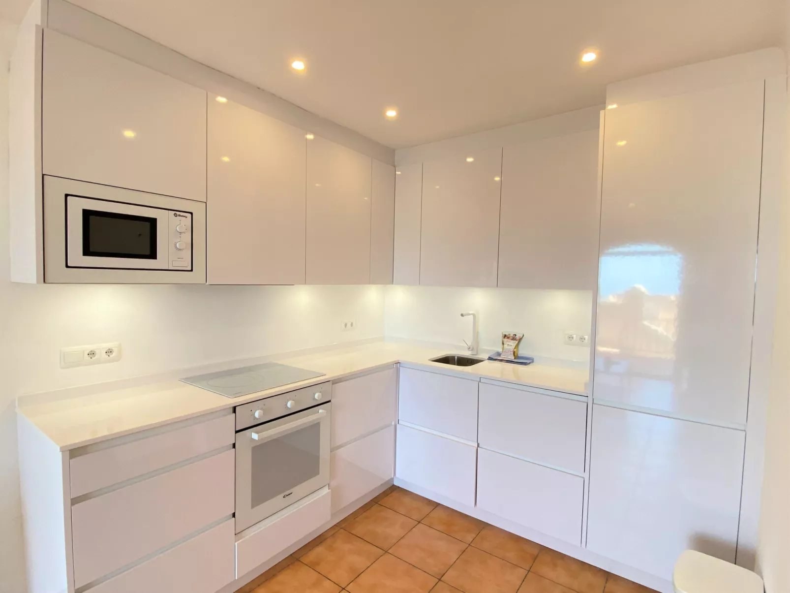 Capuchinos 22 San Juan Capistrano by Casasol - Dedans