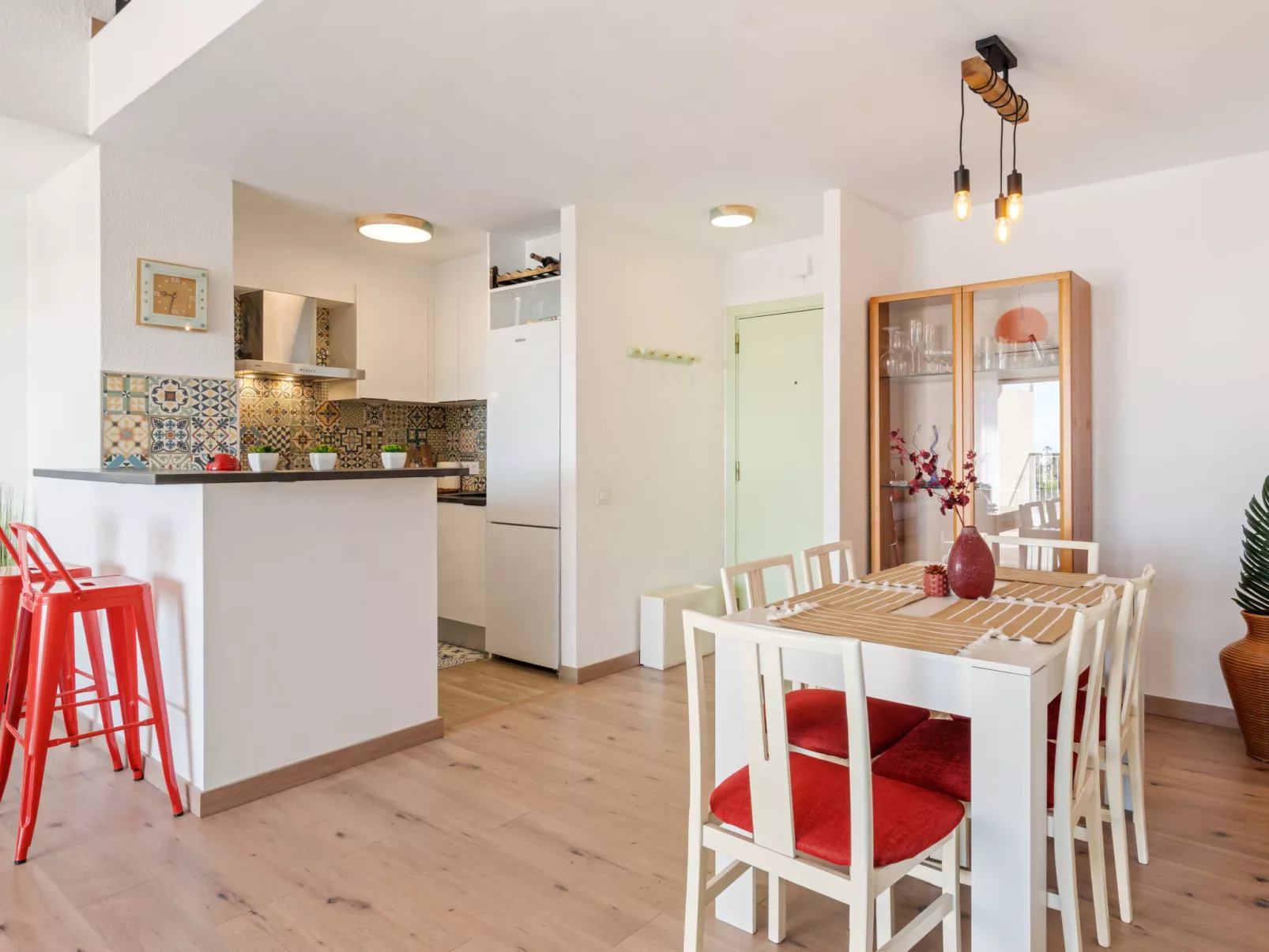 WELCS APARTAMENTO 216 EMP Frente con Terraza - Inside