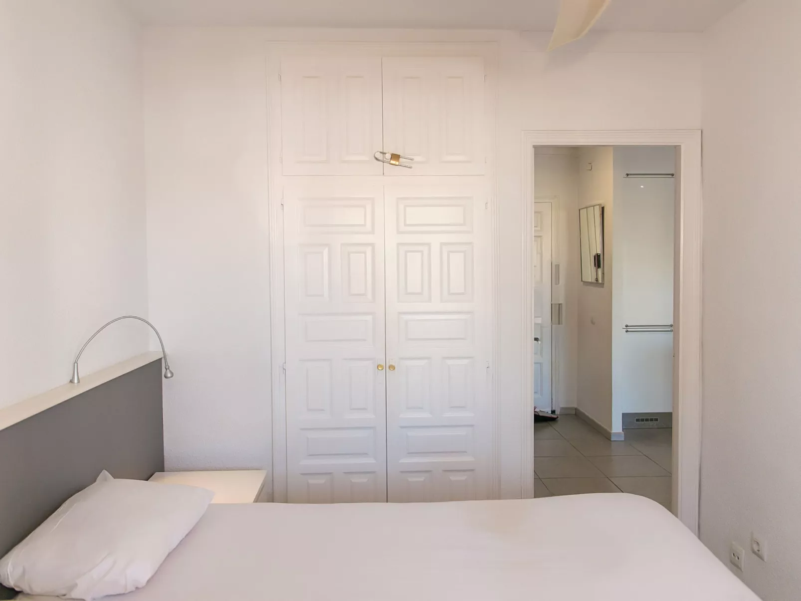 WELCS APARTAMENTO 059 EMP con vista al canal - Dedans