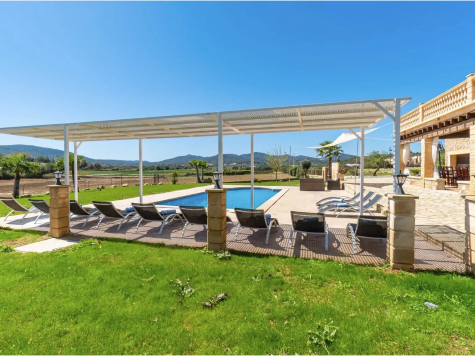 VILLA LORENZO MANACOR by PriorityVillas - Dehors