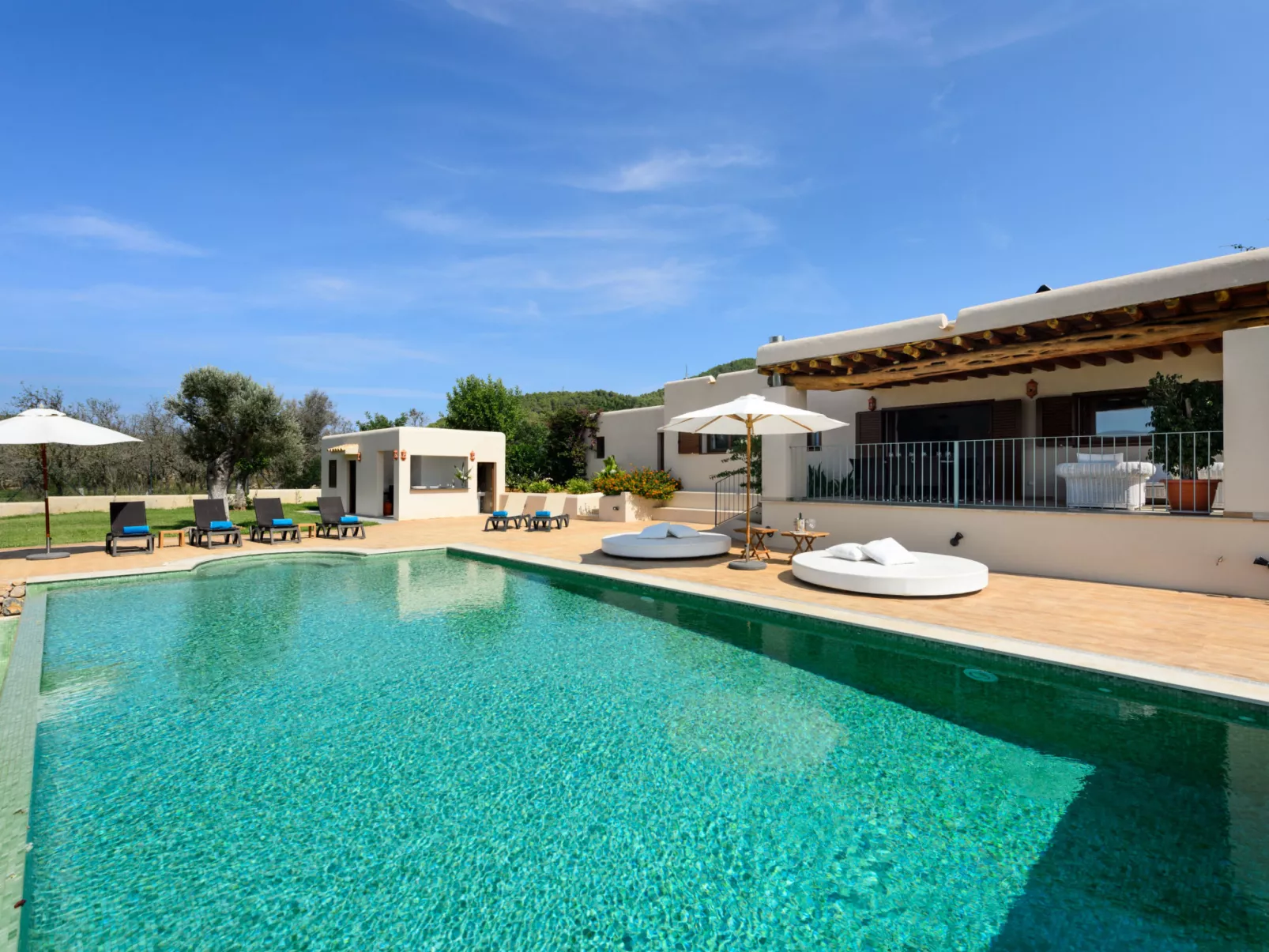 VILLA LUNA - Drinnen