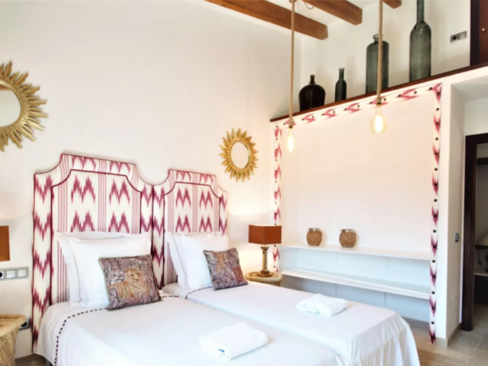 VILLA PULA GOLF by Priority - Inside