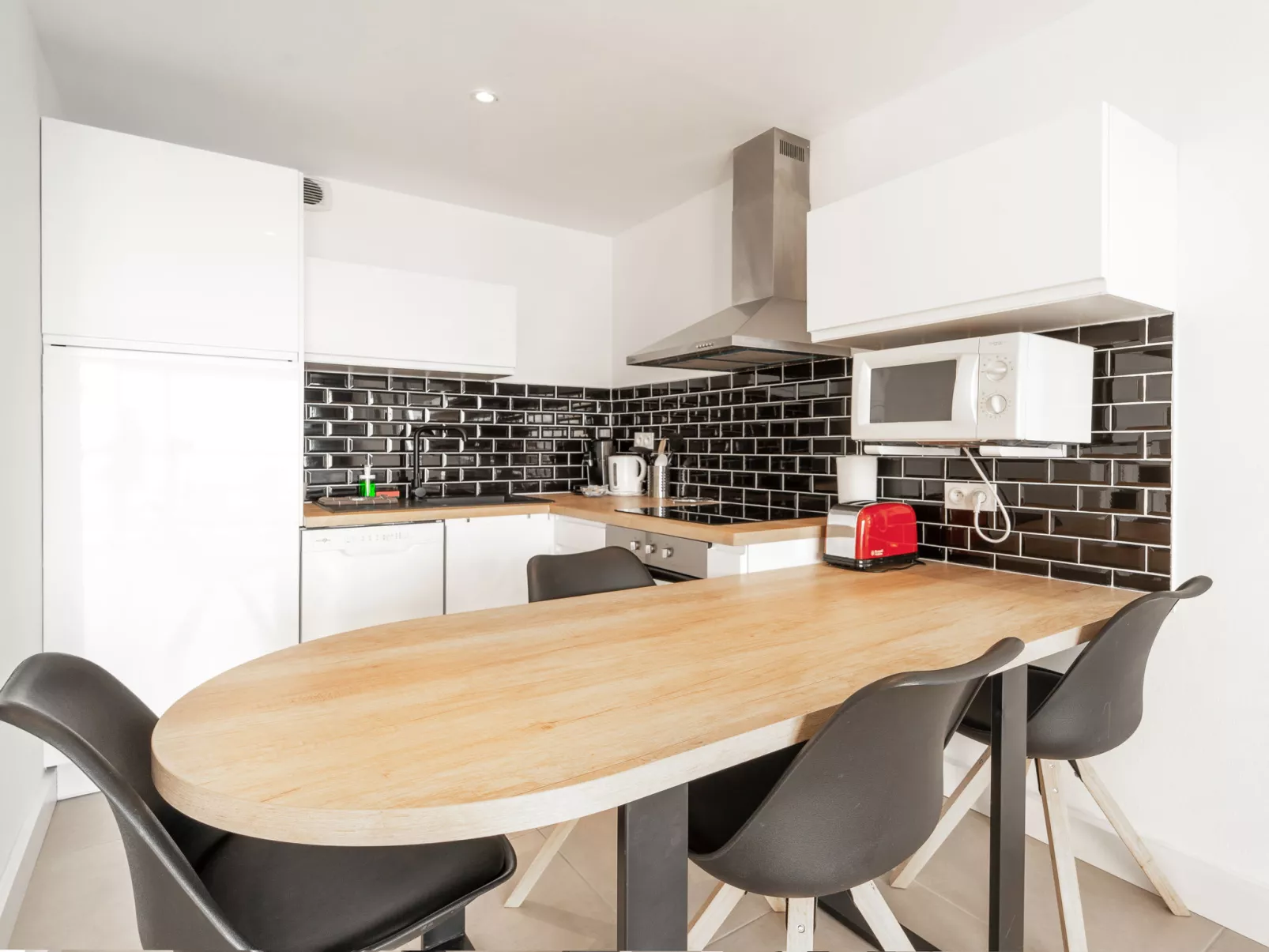 WELCS ESTUDIO 124 EMP con vistas al mar - Drinnen