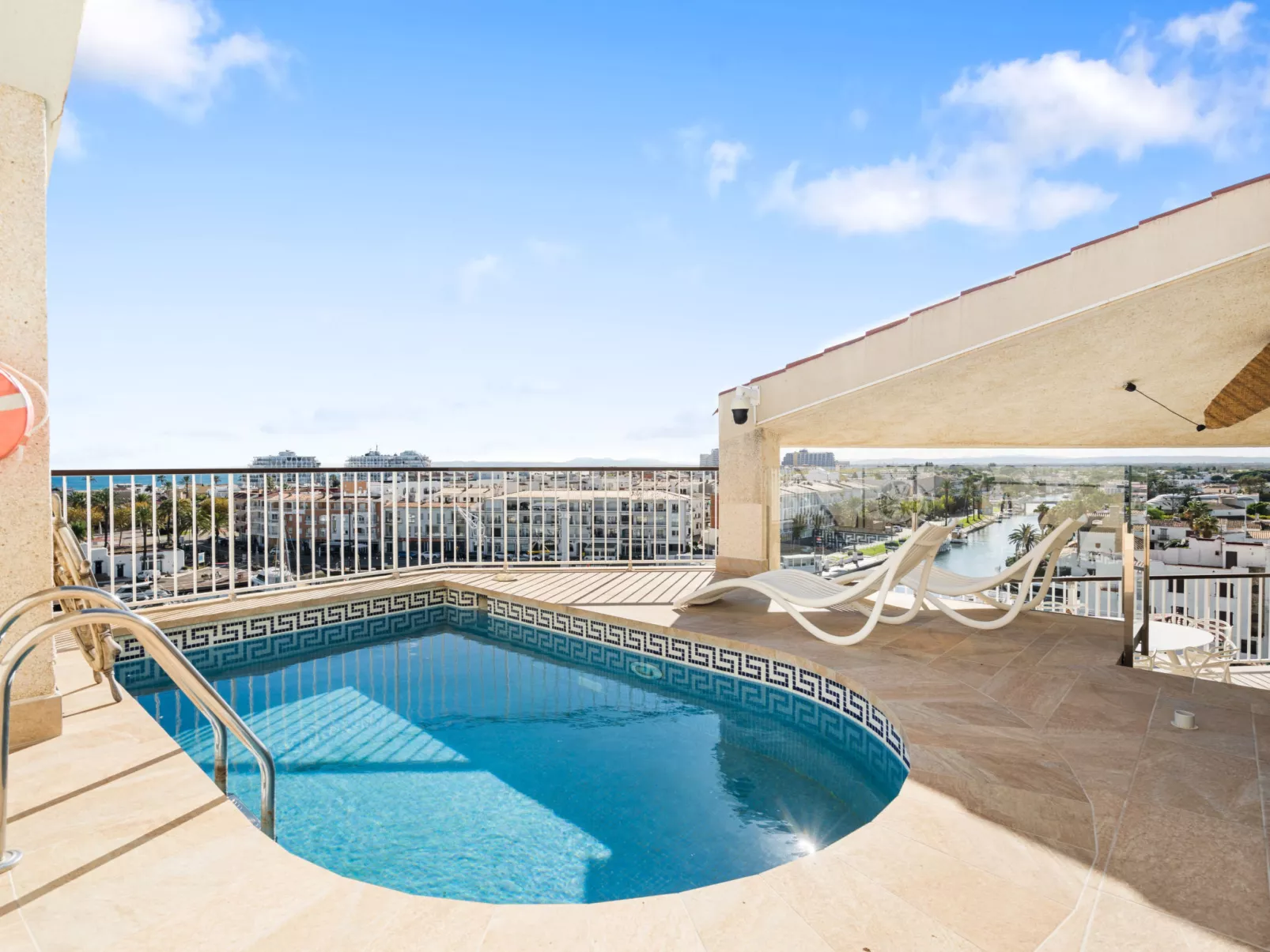 WELCS APARTAMENTO 106 EMP con PISCINA PRIVADA - Outside