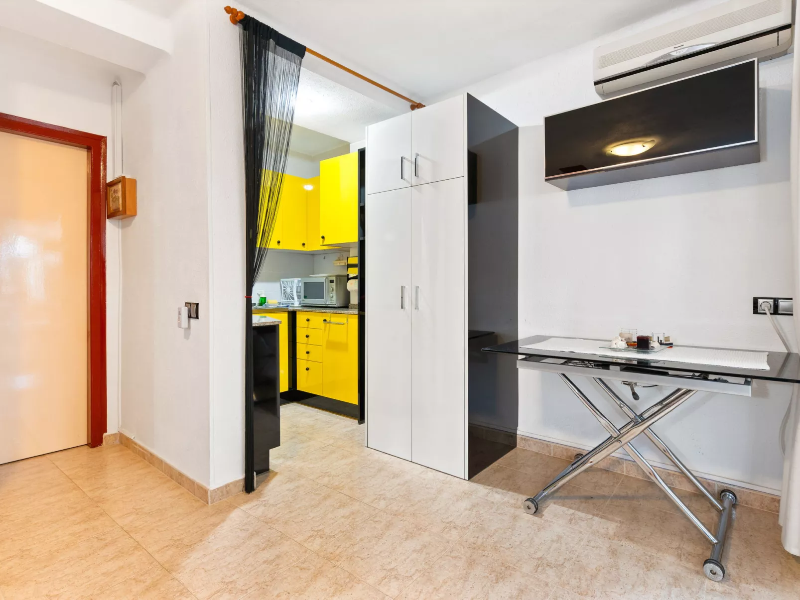 WELCS APARTAMENTO 126 PDA cerca del puerto - Drinnen