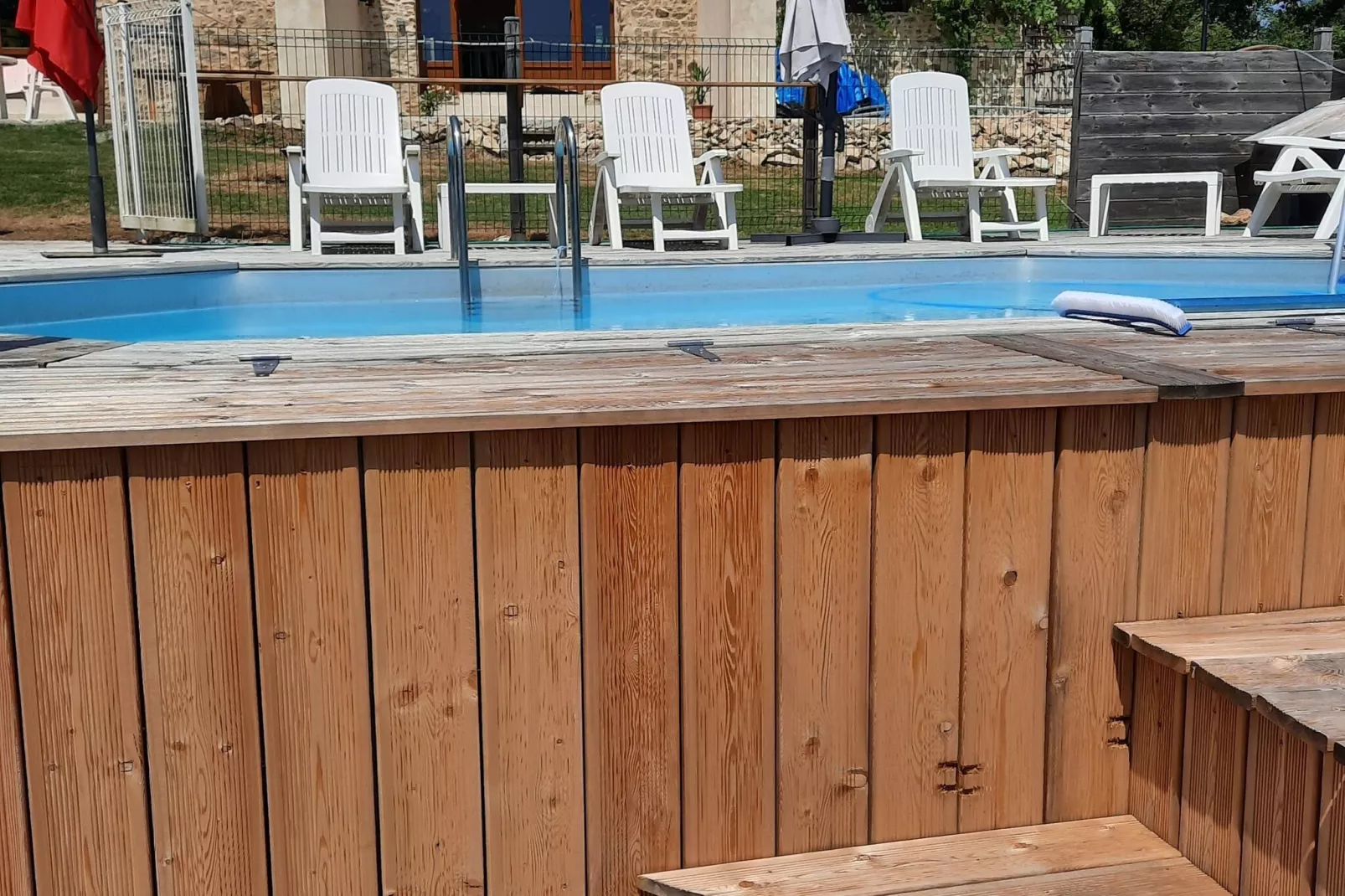 16 Chez Rambaud-Pool