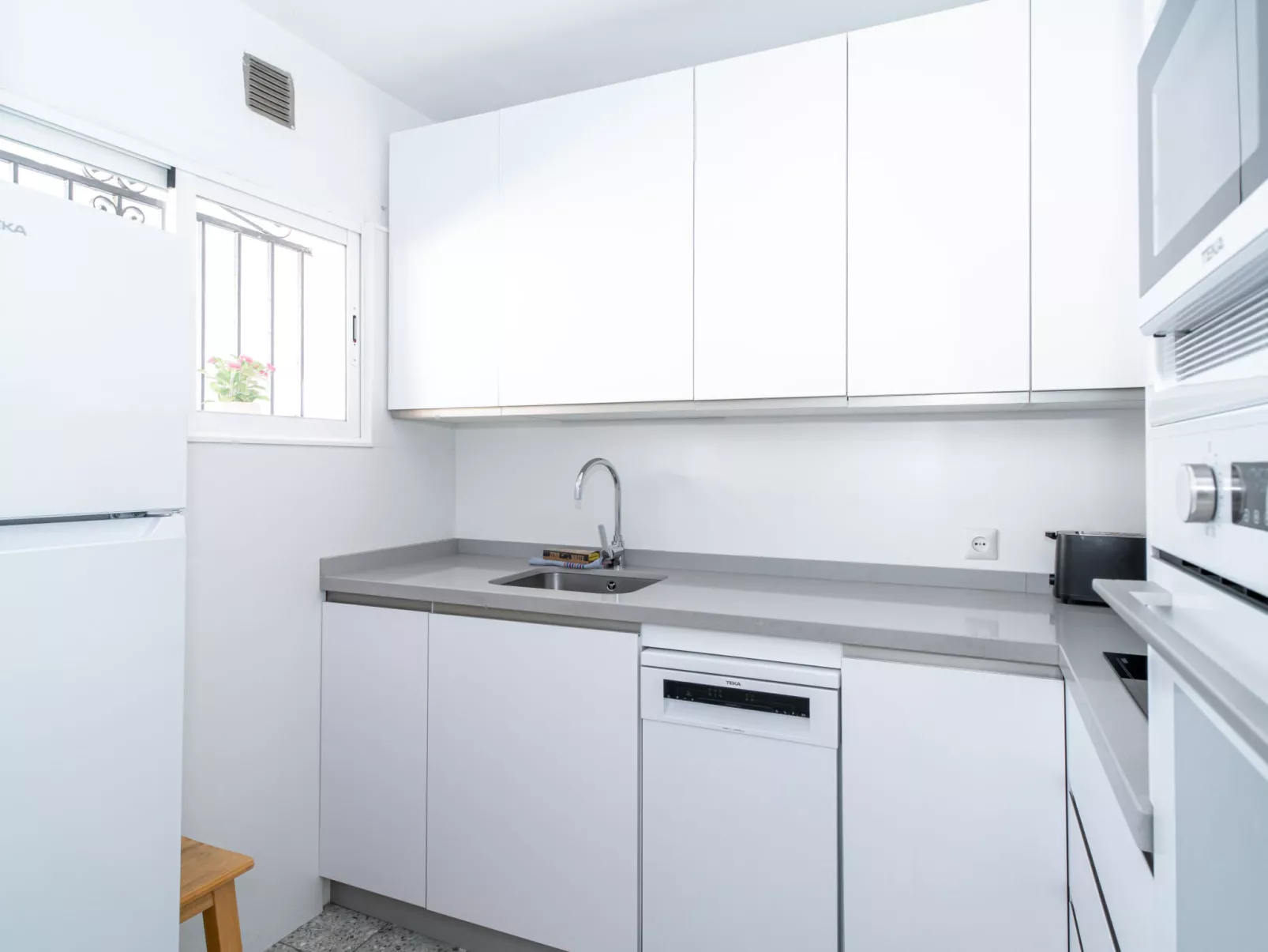 Bahia 49 Apartments by Casasol - Drinnen