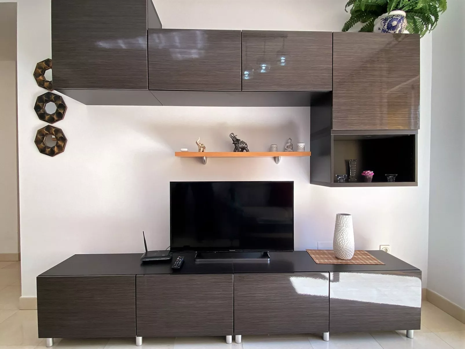 Triton Urban Apartment by Casasol - Inside