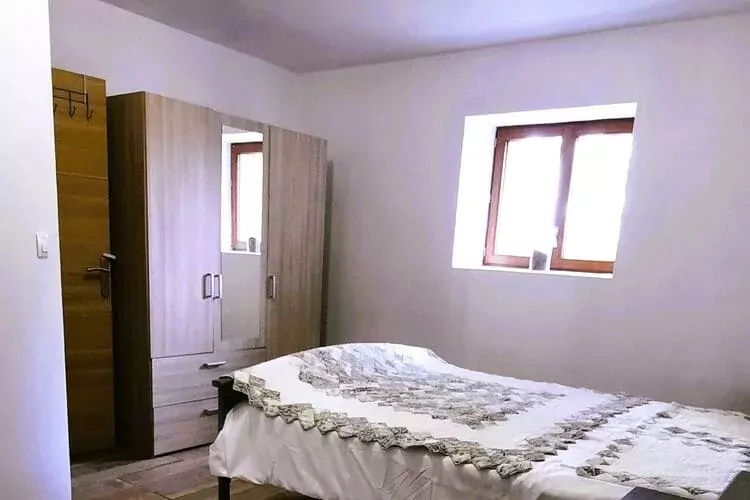 16 Chez Rambaud-Bedroom