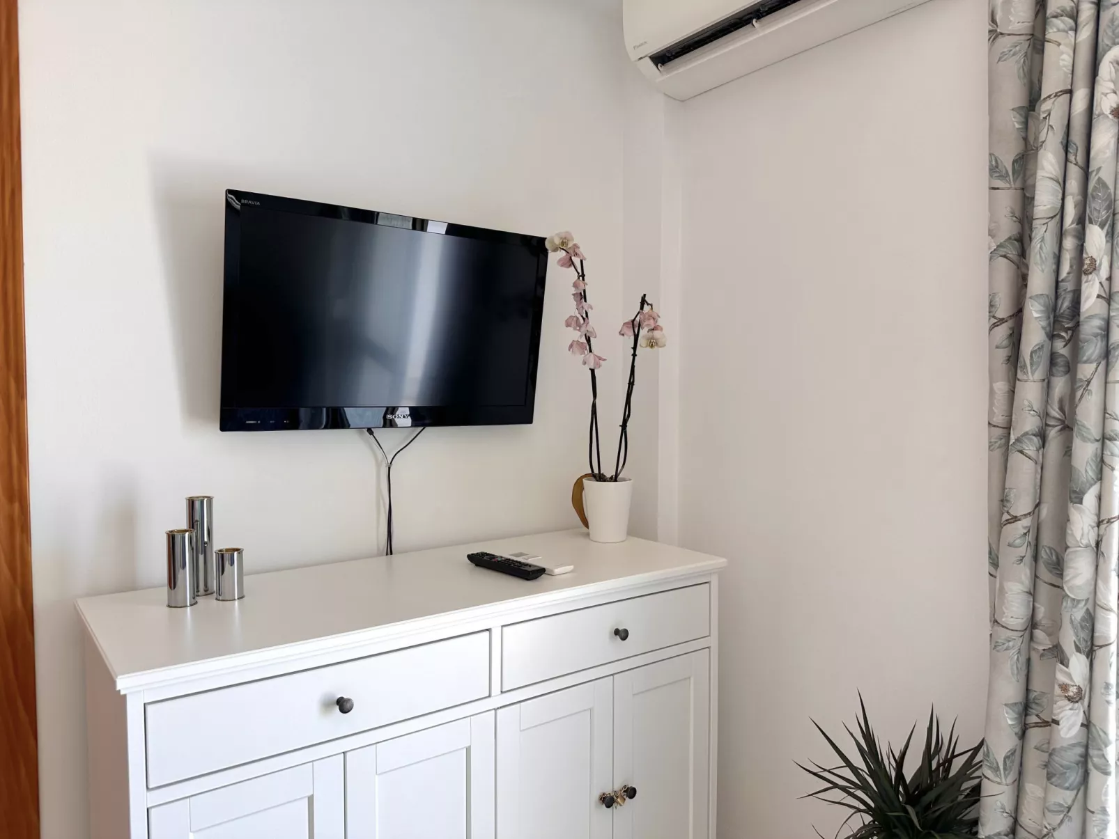 Capri Sunset by Casasol - Inside