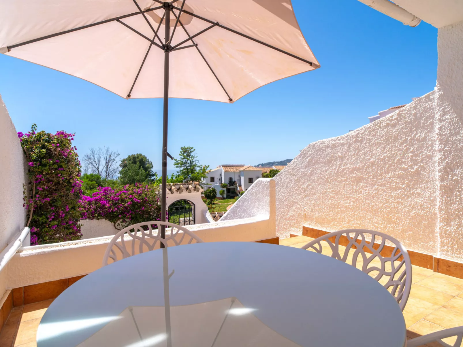 Hibiscos 72 Deluxe by Casasol - Draußen