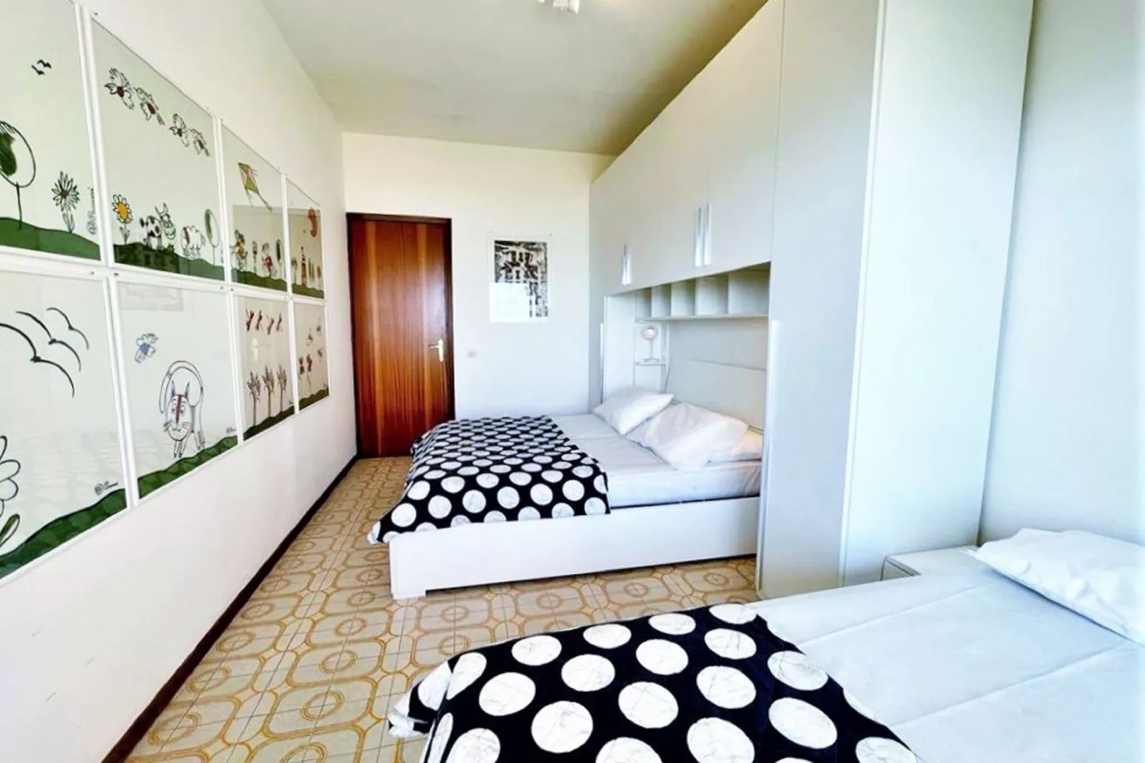 Chimere 1/16-Bedroom