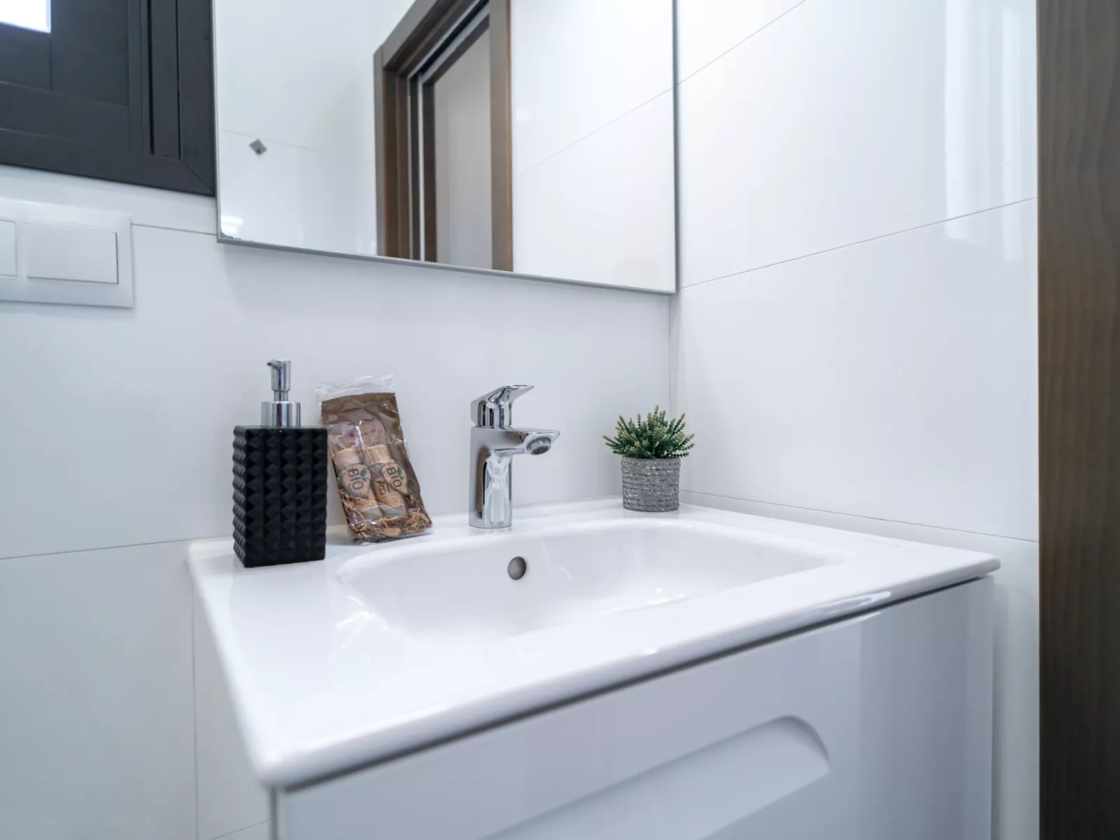 Villa Romeral Premium by Casasol - Inside