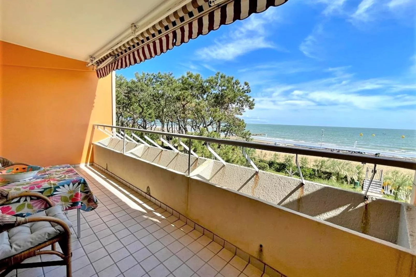 Chimere 1/16-Terrace balcony