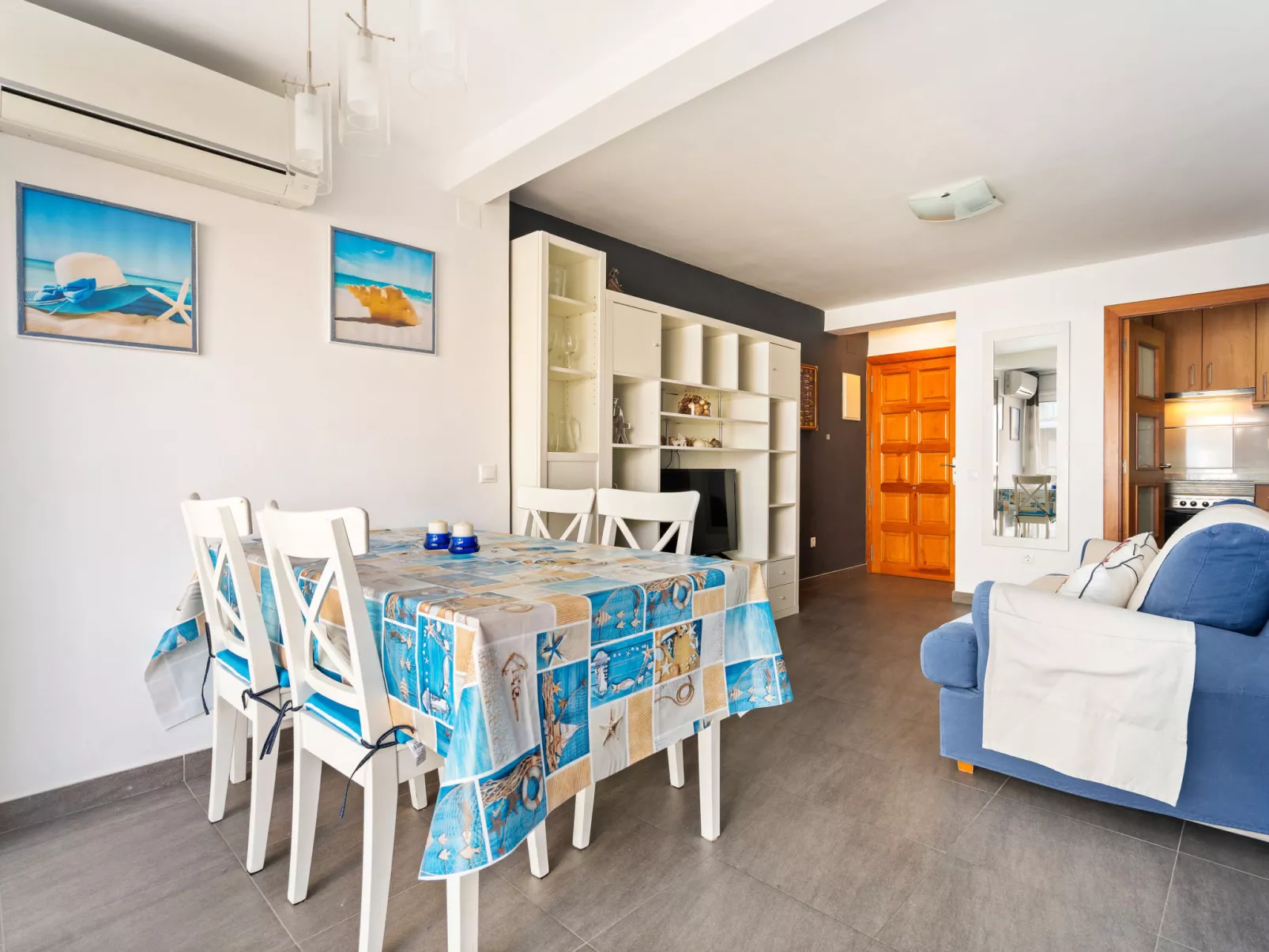 WELCS APARTAMENTO 130 PDA frente al mar - Dedans