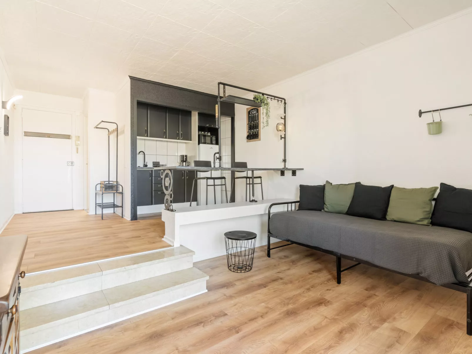 WELCS APARTAMENTO 058 EMP en Puerto con Terraza - Dedans