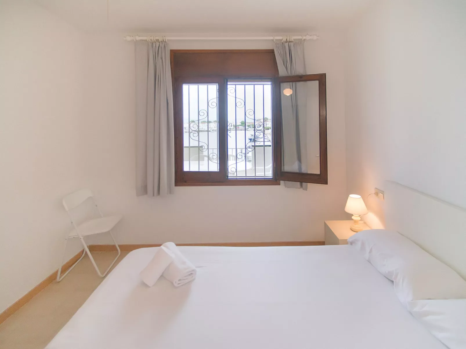 WELCS APARTAMENTO 243 EMP con terraza con vista - Dedans