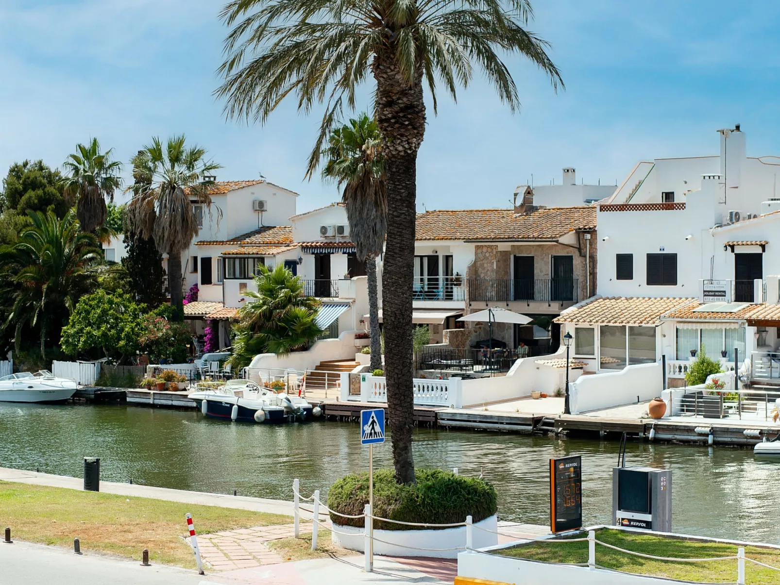 WELCS APARTAMENTO 263 EMP con vistas al canal - Draußen